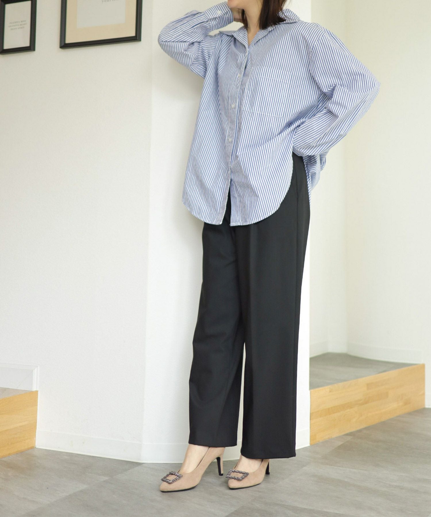 ビジューモチーフポインテッドトゥパンプス