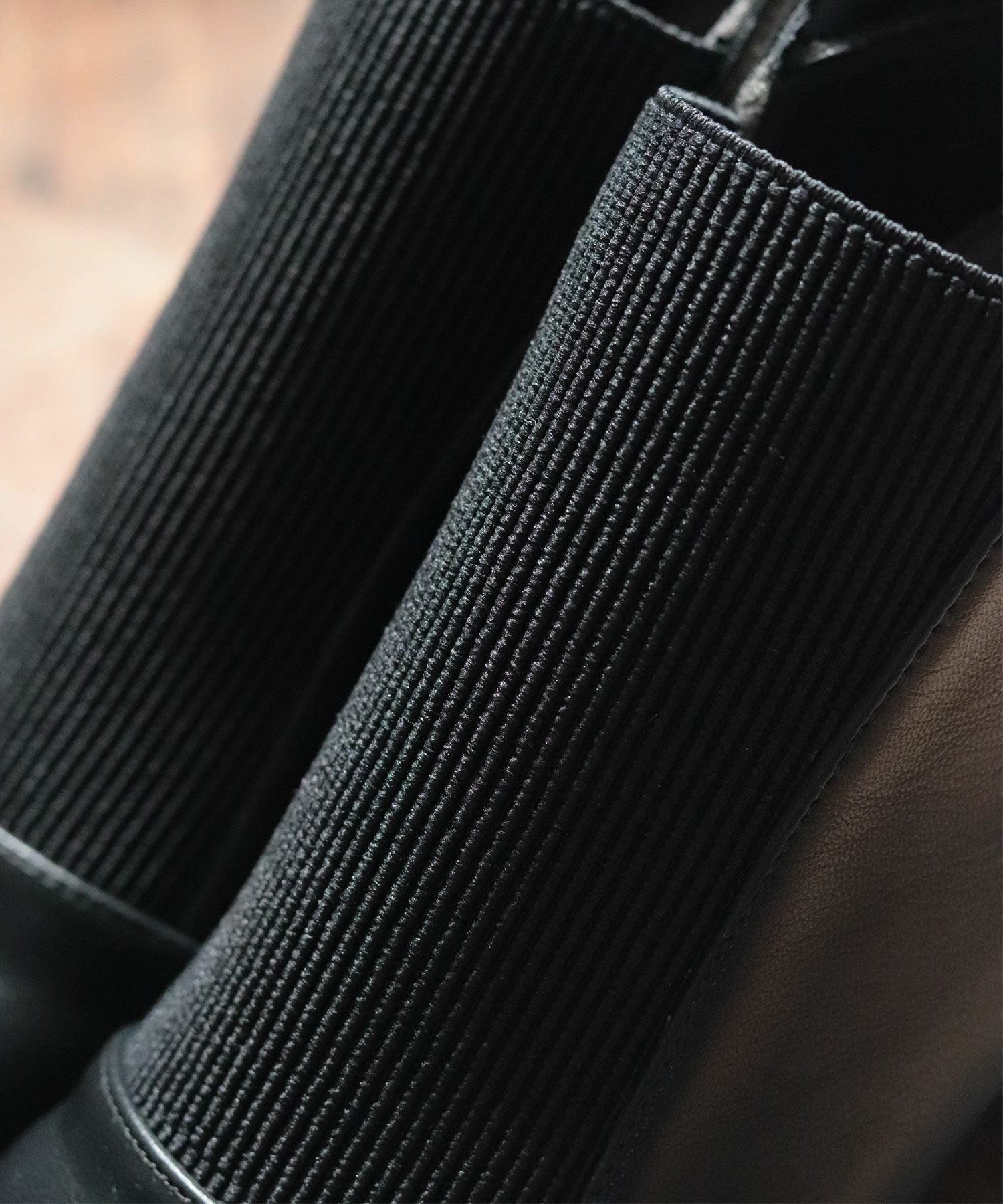 ウッドヒールのゴムフィットアンクルブーティ風パンプス【公式ショップ・ZOZOTOWN・amazon限定販売アイテム】