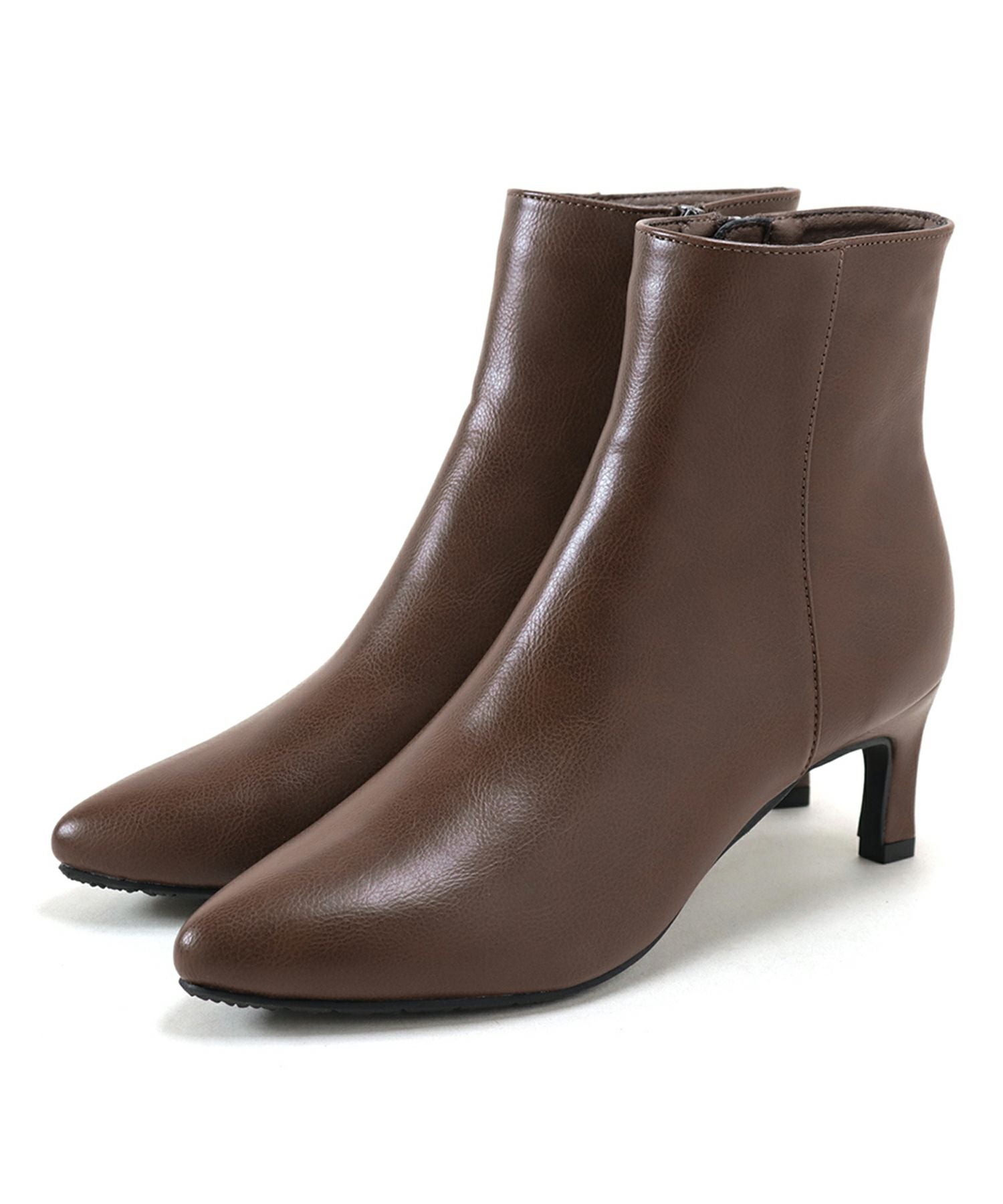 削れにくいかかとゴム使用!ポインテッドトゥストレートヒールショートブーツ