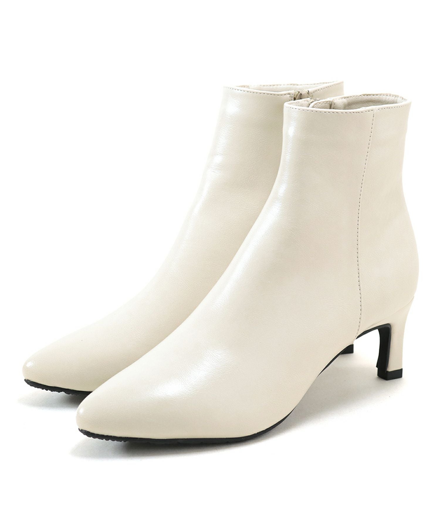 削れにくいかかとゴム使用！ポインテッドトゥストレートヒールショートブーツ