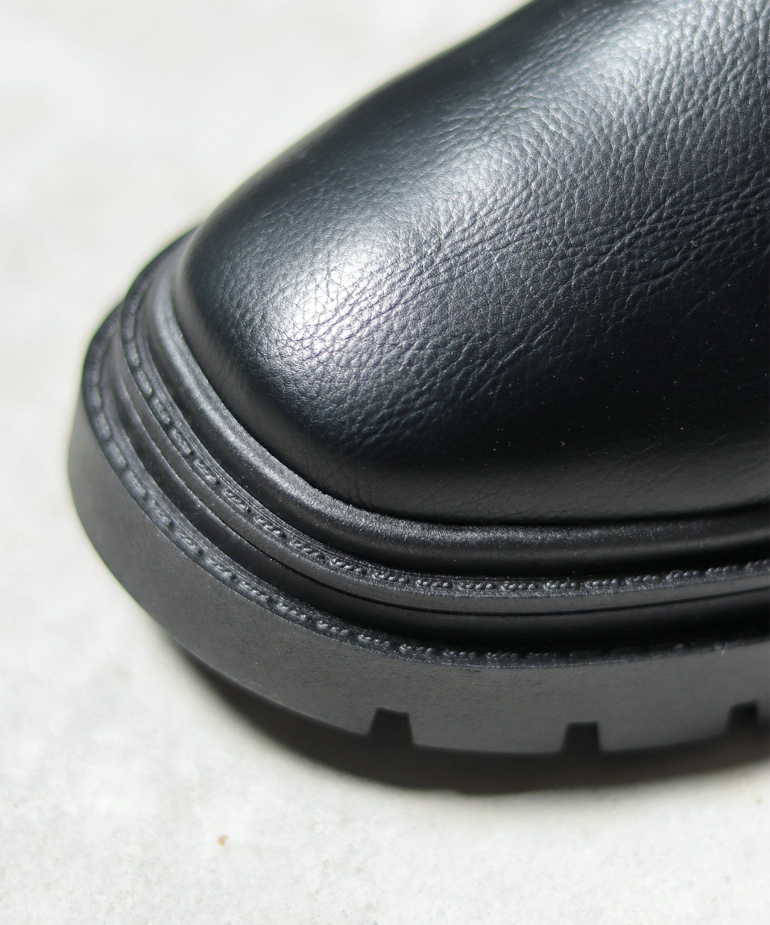 ボリュームソールサイドゴアショートブーツ▲返品不可