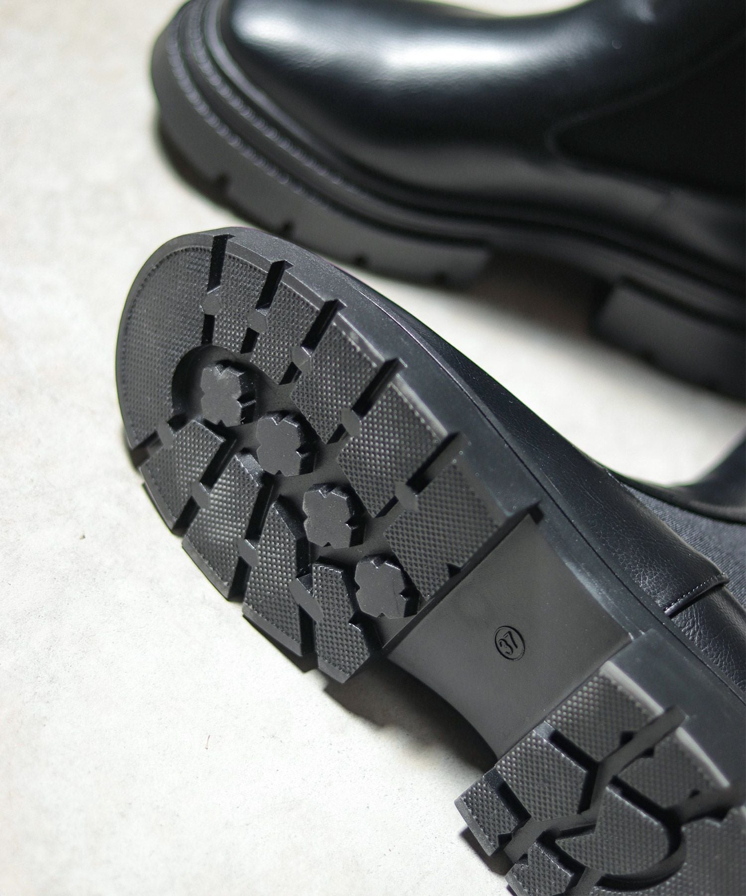 ボリュームソールサイドゴアショートブーツ▲返品不可