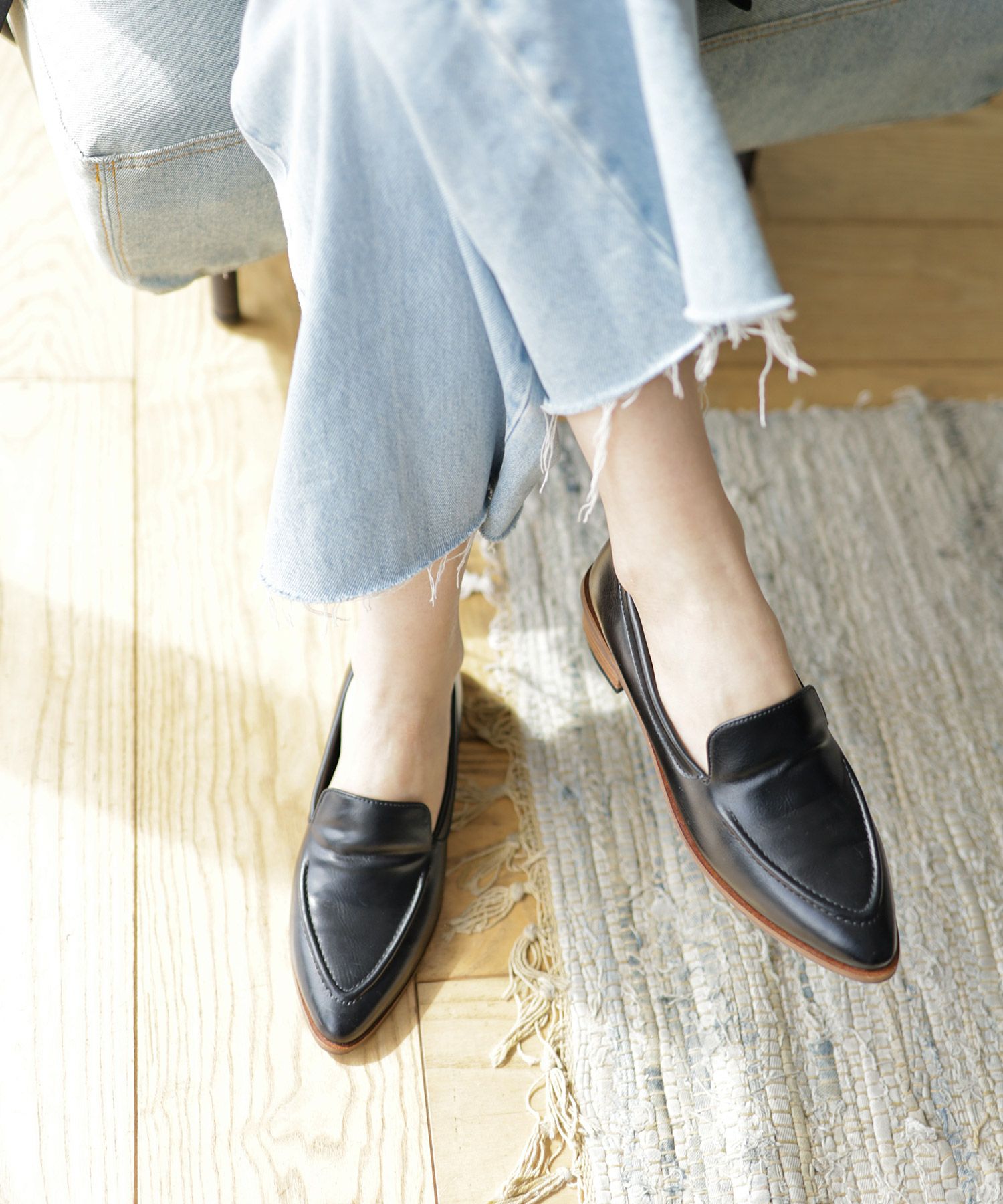 ウッドヒールのアーモンドトゥローファーパンプス　一部4月上旬・4月末～5月上旬入荷予定