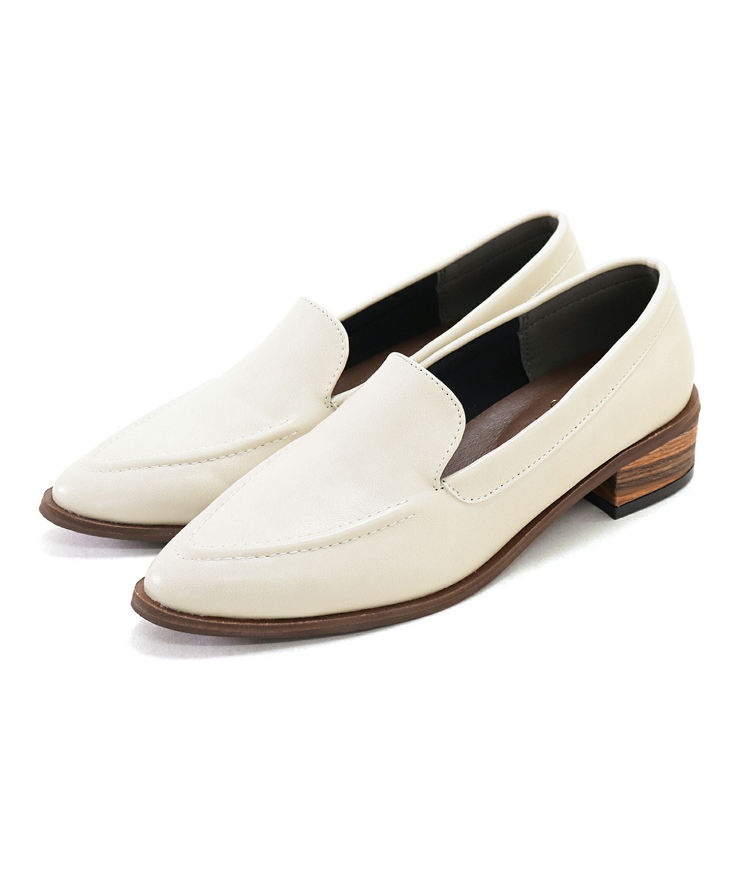 ウッドヒールのアーモンドトゥローファーパンプス　一部4月上旬・4月末～5月上旬入荷予定