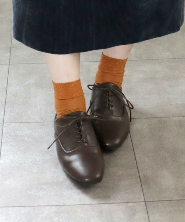 【4E幅広・大きいサイズ】スクエアトゥフラットレースアップパンプス ▲返品不可