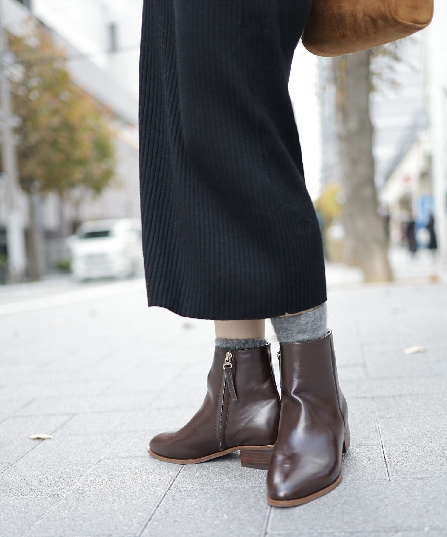 内側ファーのウッドヒールショートブーツ