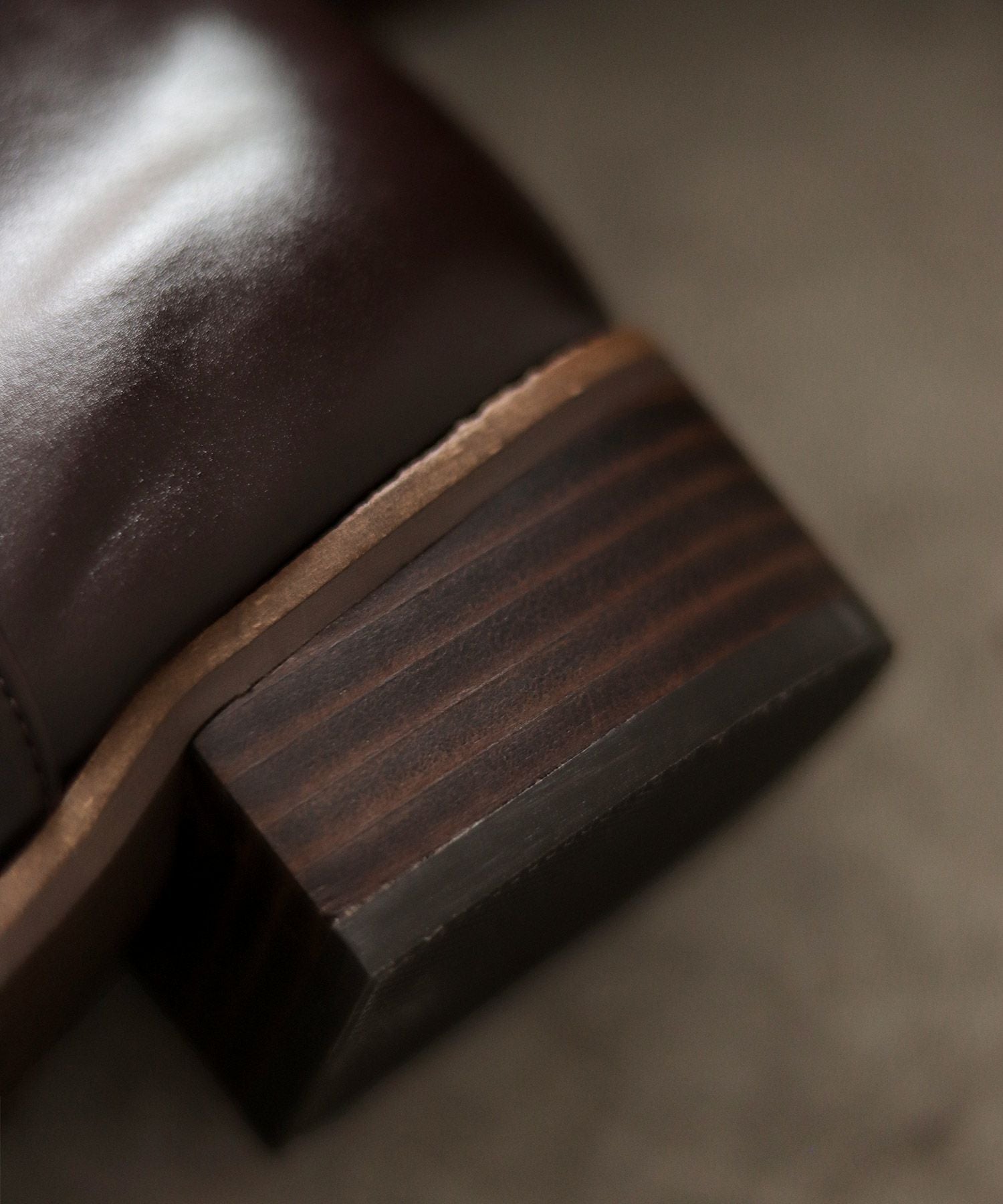 ウッドヒールのジョッパーズロングブーツ