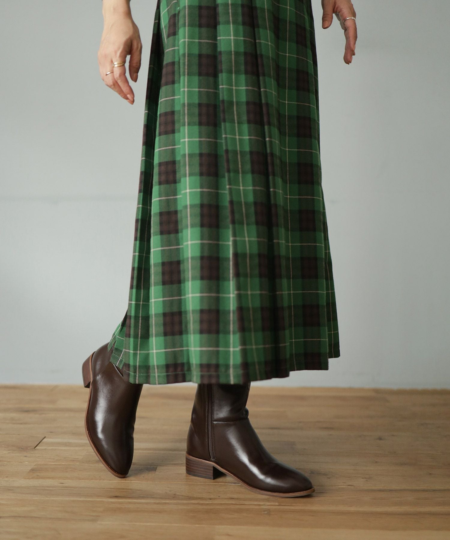 ウッドヒールのジョッパーズロングブーツ