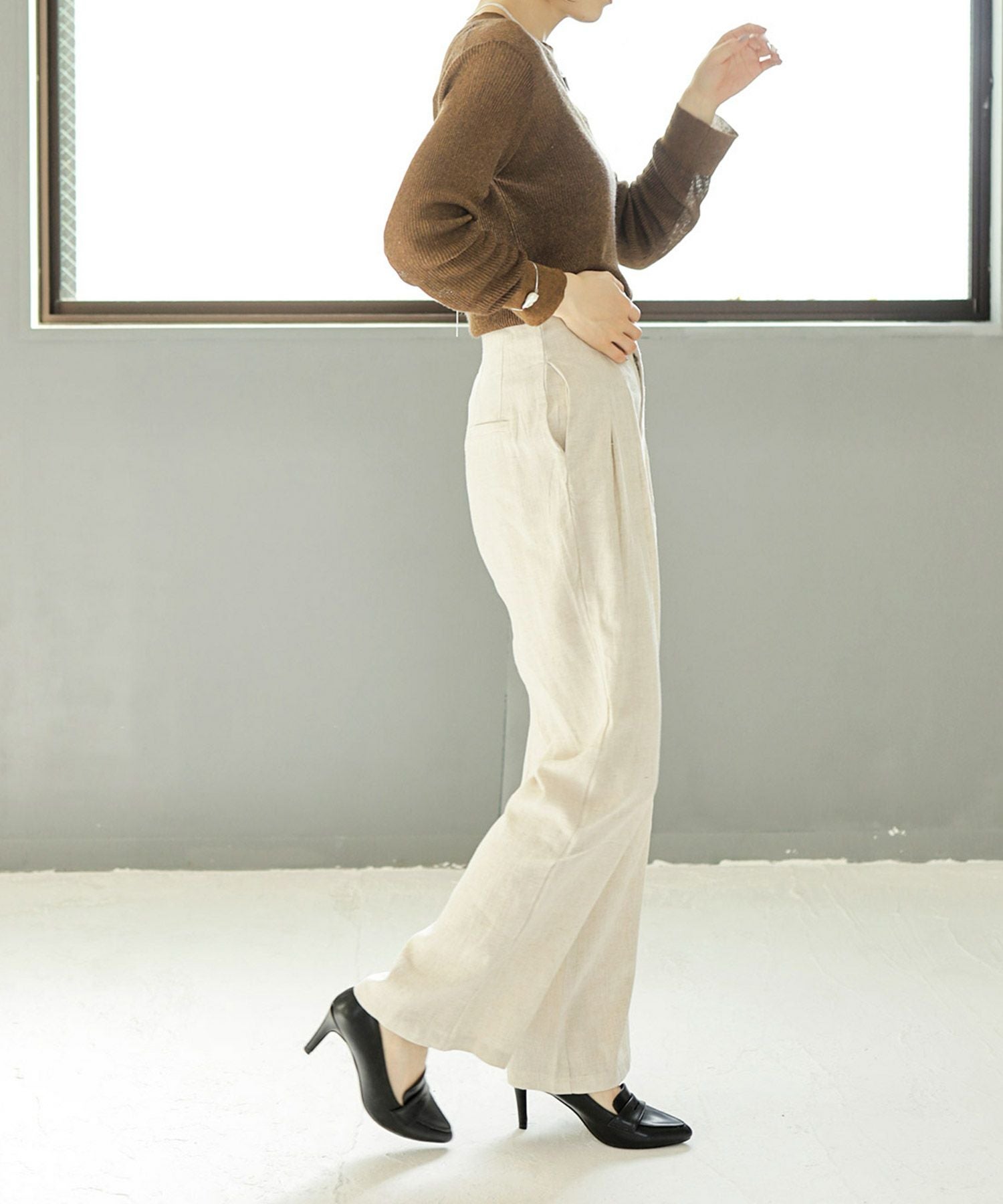 ポインテッドトゥコインローファーパンプス