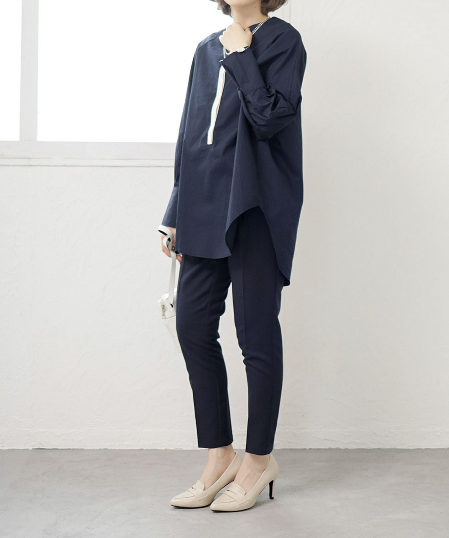 ポインテッドトゥコインローファーパンプス