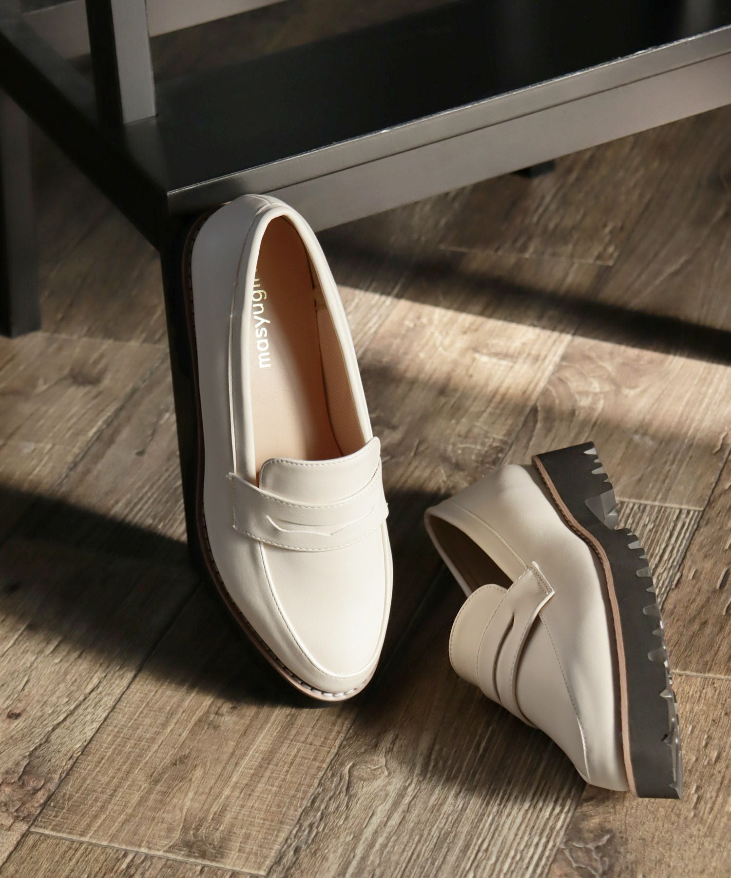 【4E幅広・大きいサイズ】厚底ローファー ▲返品不可