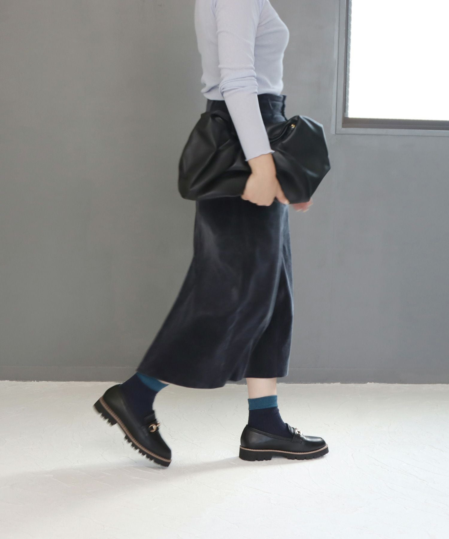 【4E幅広・大きいサイズ】ビットモチーフ厚底ローファー