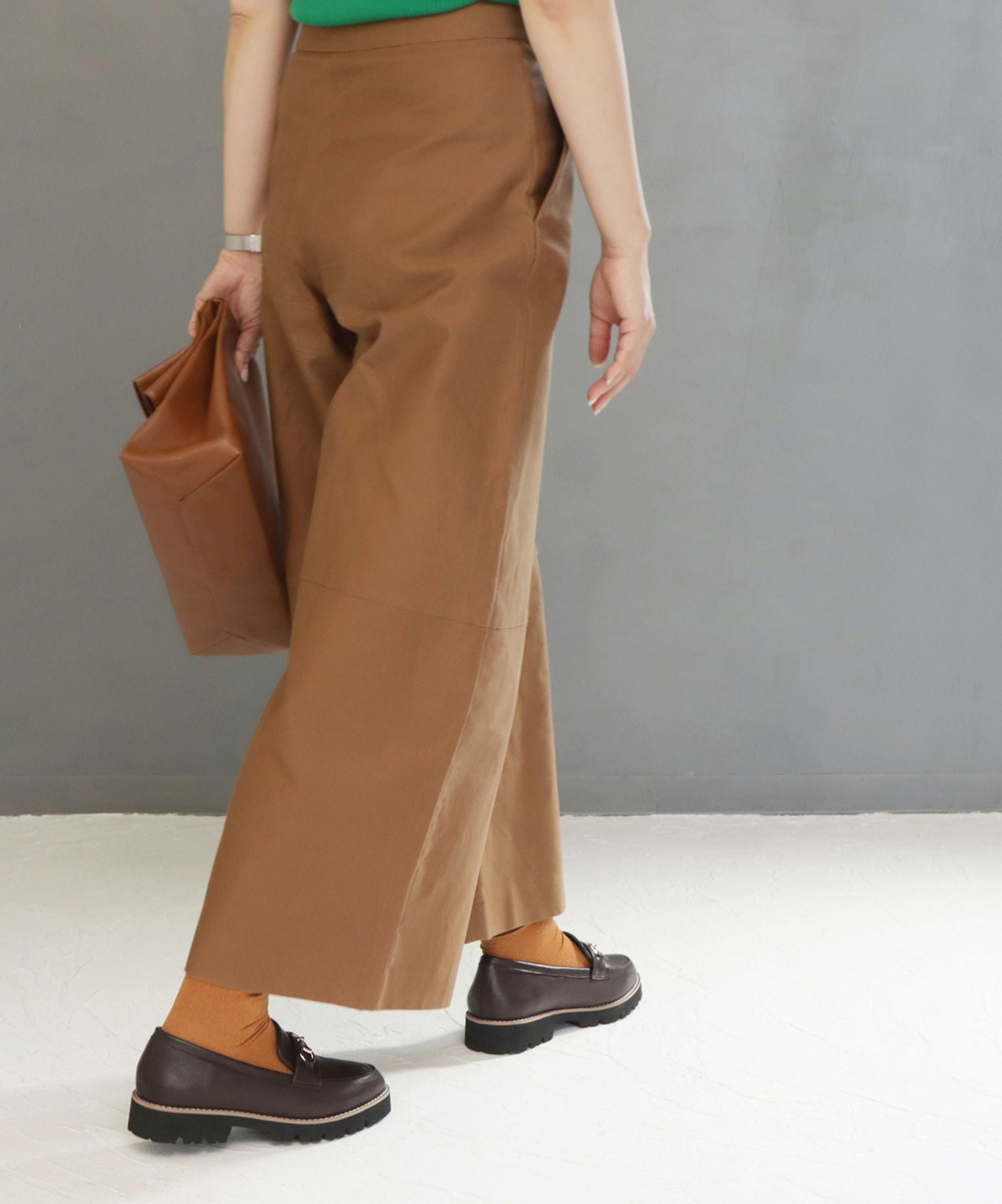 【4E幅広・大きいサイズ】ビットモチーフ厚底ローファー