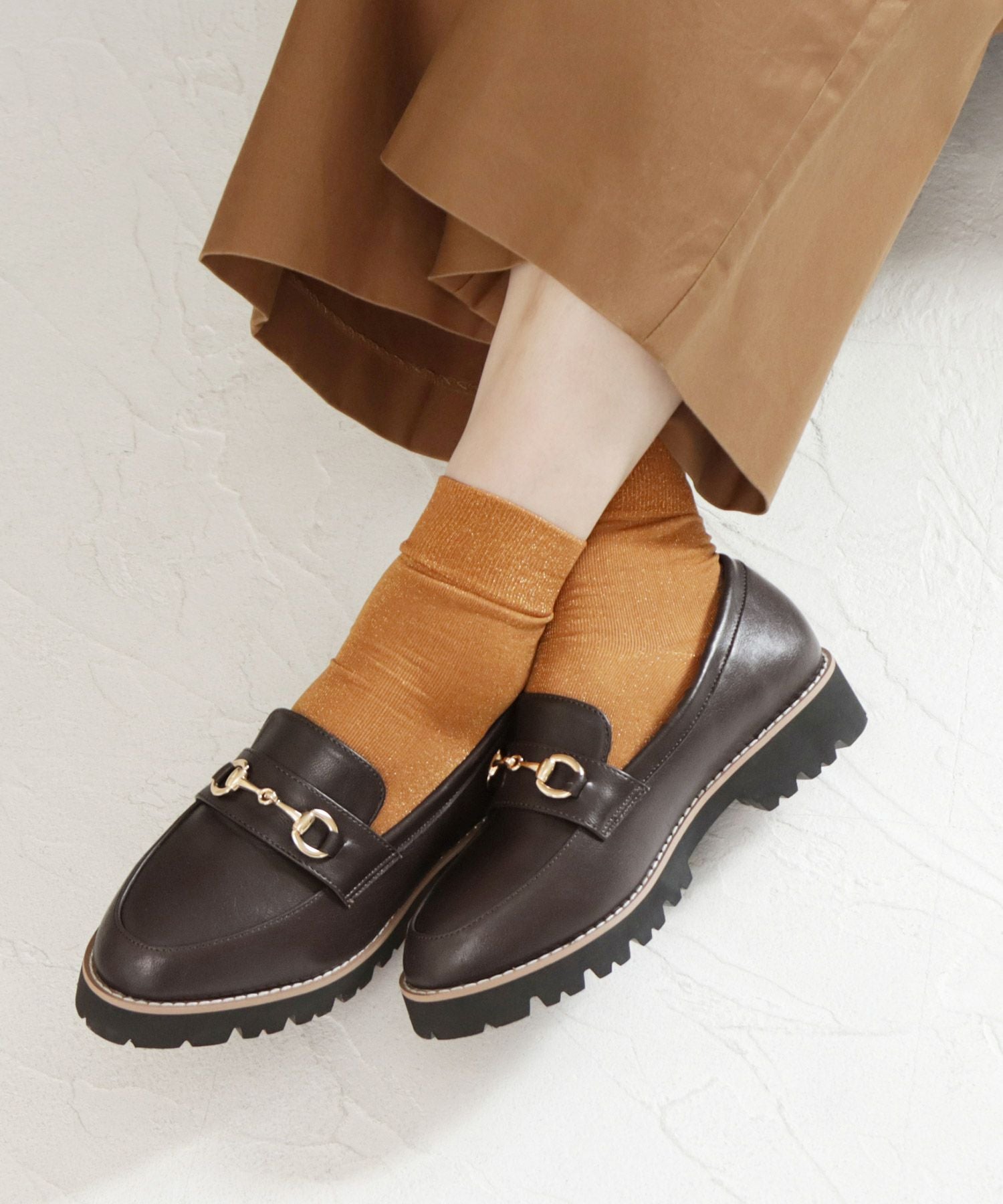 【4E幅広・大きいサイズ】ビットモチーフ厚底ローファー