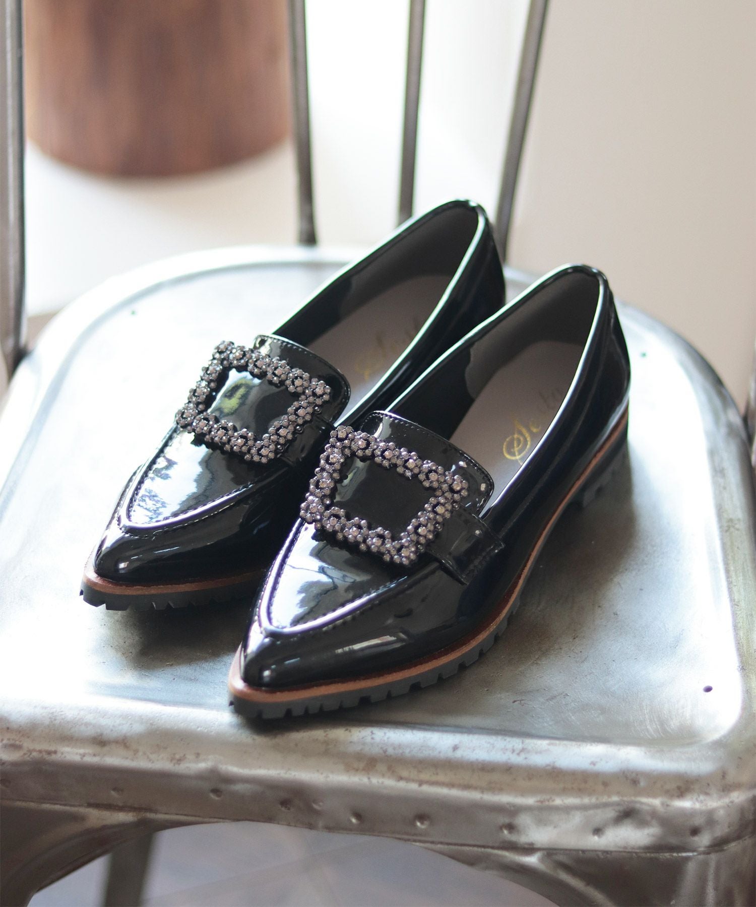 ビジューモチーフ付きトラックソールローファーパンプス【公式ショップ・ZOZOTOWN・amazon限定販売アイテム】