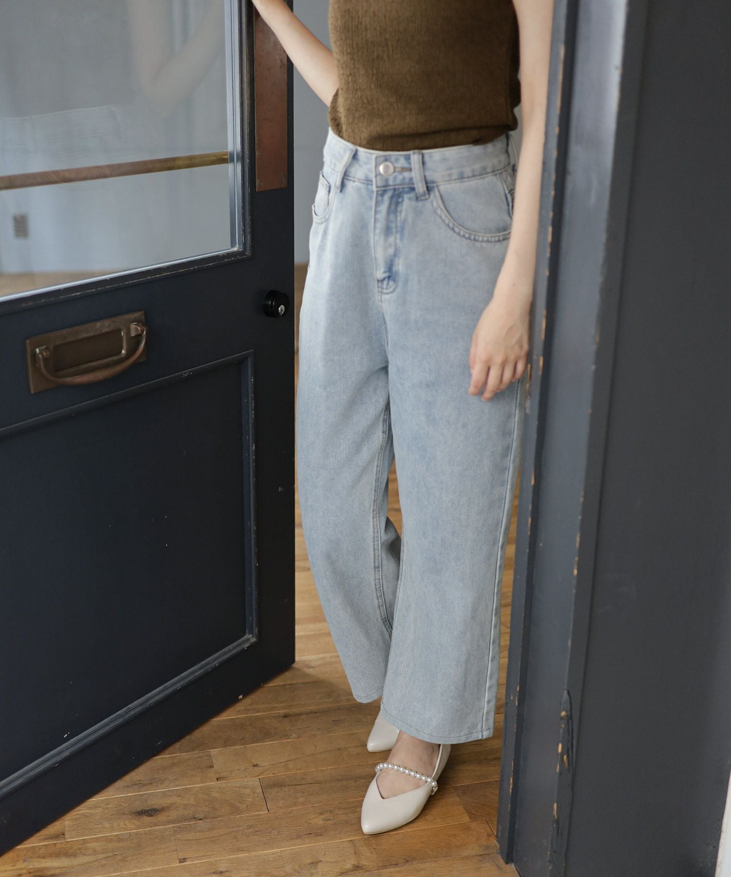 パールストラップのポインテッドトゥローヒールメリージェーンパンプス▲返品交換不可