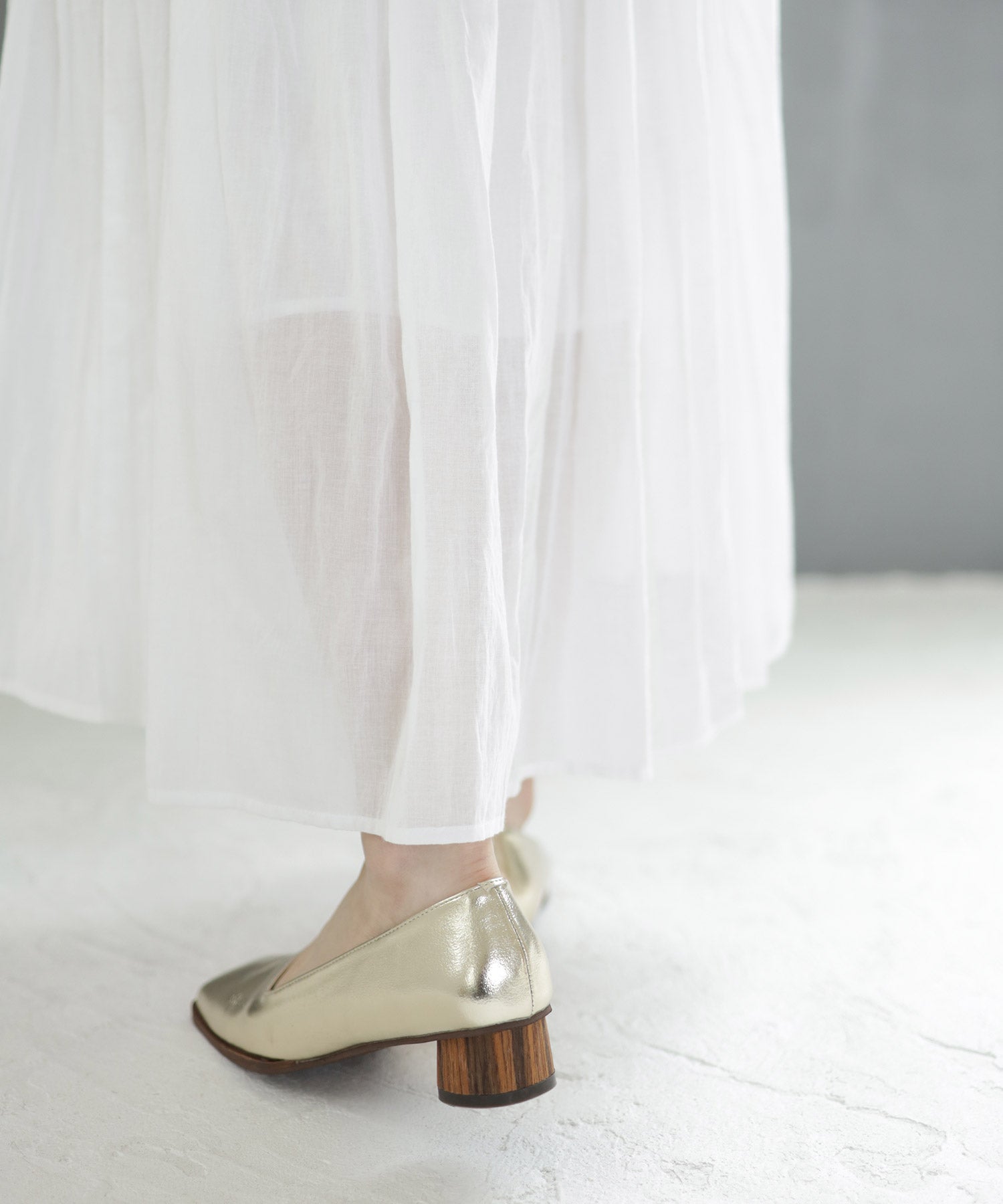 nekoミミトゥのサークルウッド巻きヒールパンプス【公式ショップ・ZOZOTOWN限定販売アイテム】▲返品交換不可