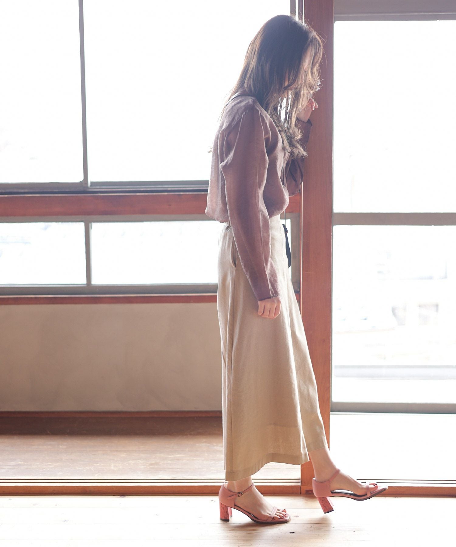 ウッド＆コルク巻きヒールのナローストラップメリージェーンサンダル▲返品交換不可