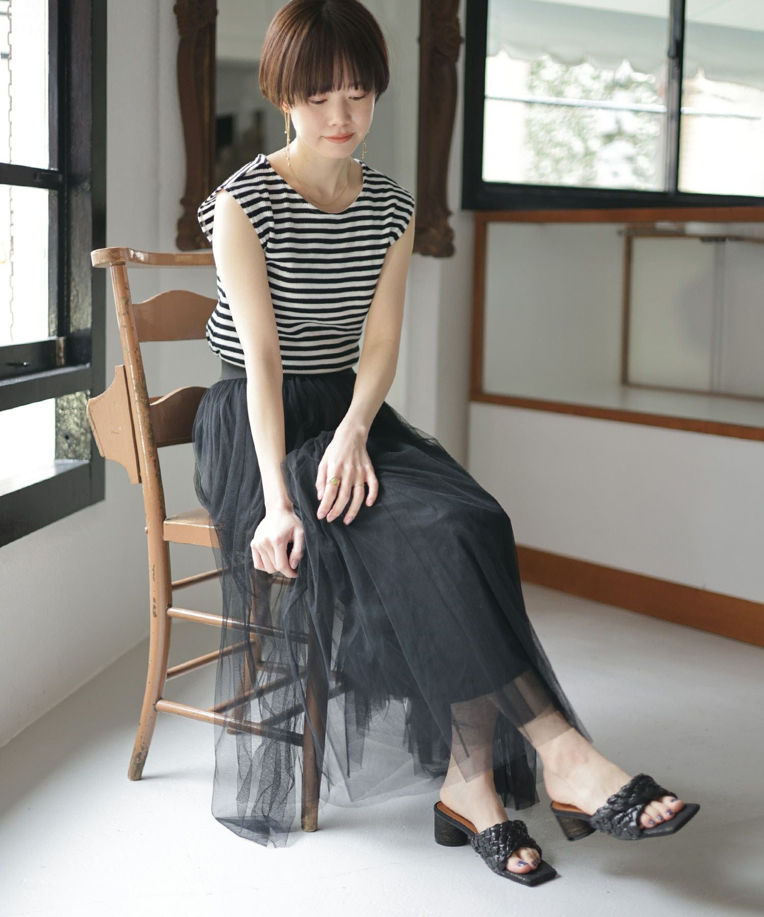 編み込みデザインサークルヒールミュールサンダル▲返品不可