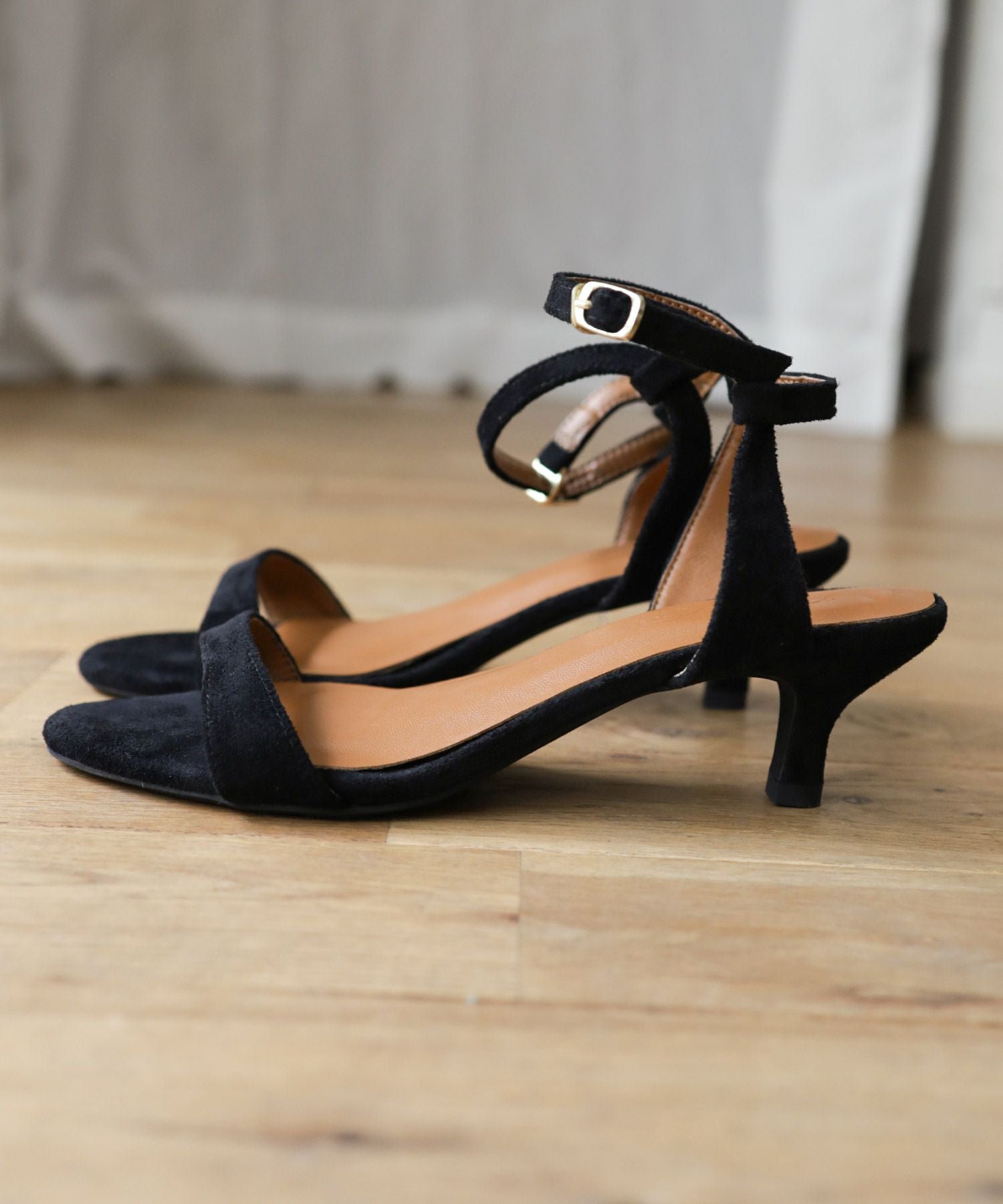 ワンストラップミドルヒールサンダル | SESTO(セスト)|レディース