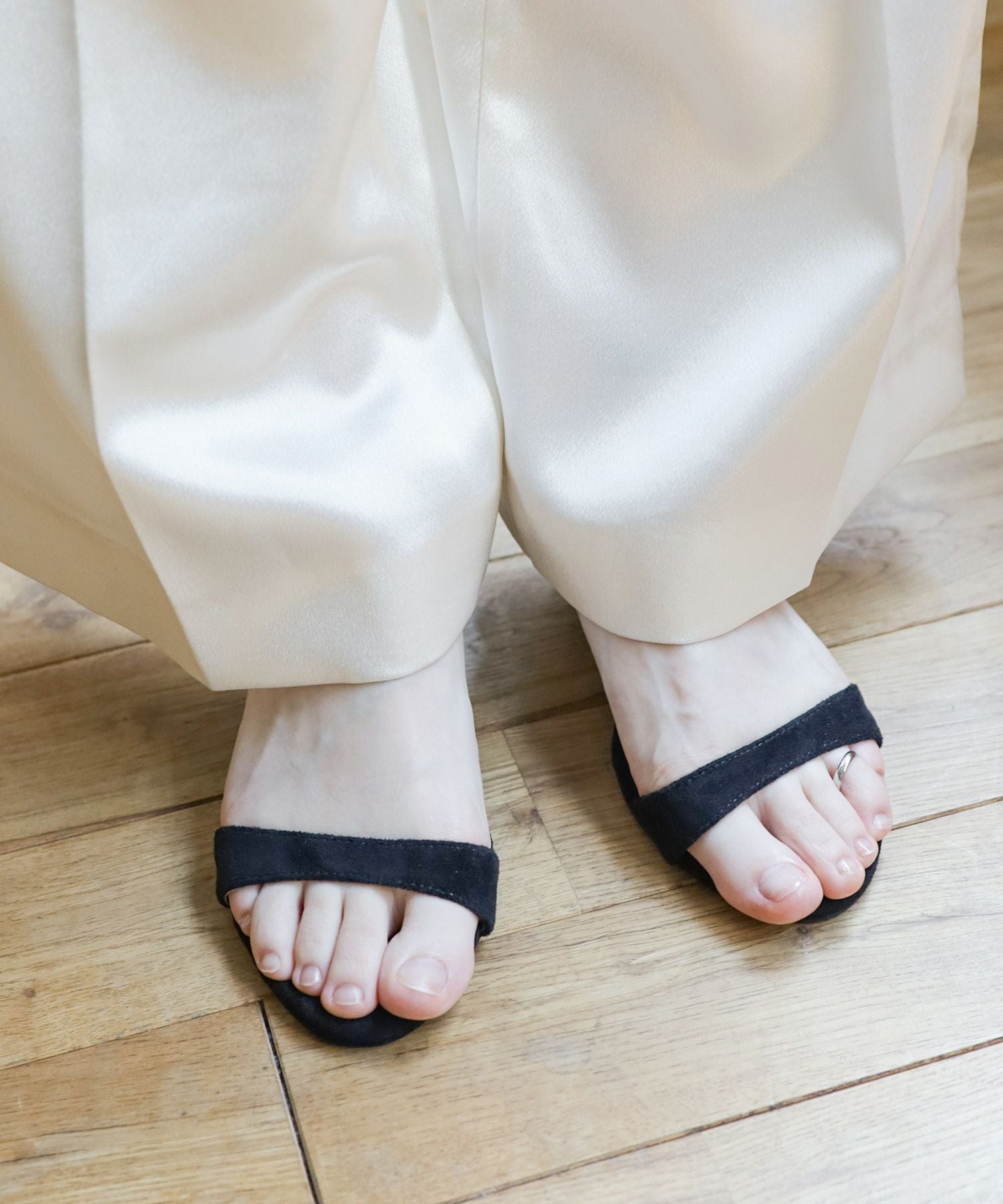 ワンストラップミドルヒールサンダル | SESTO(セスト)|レディース