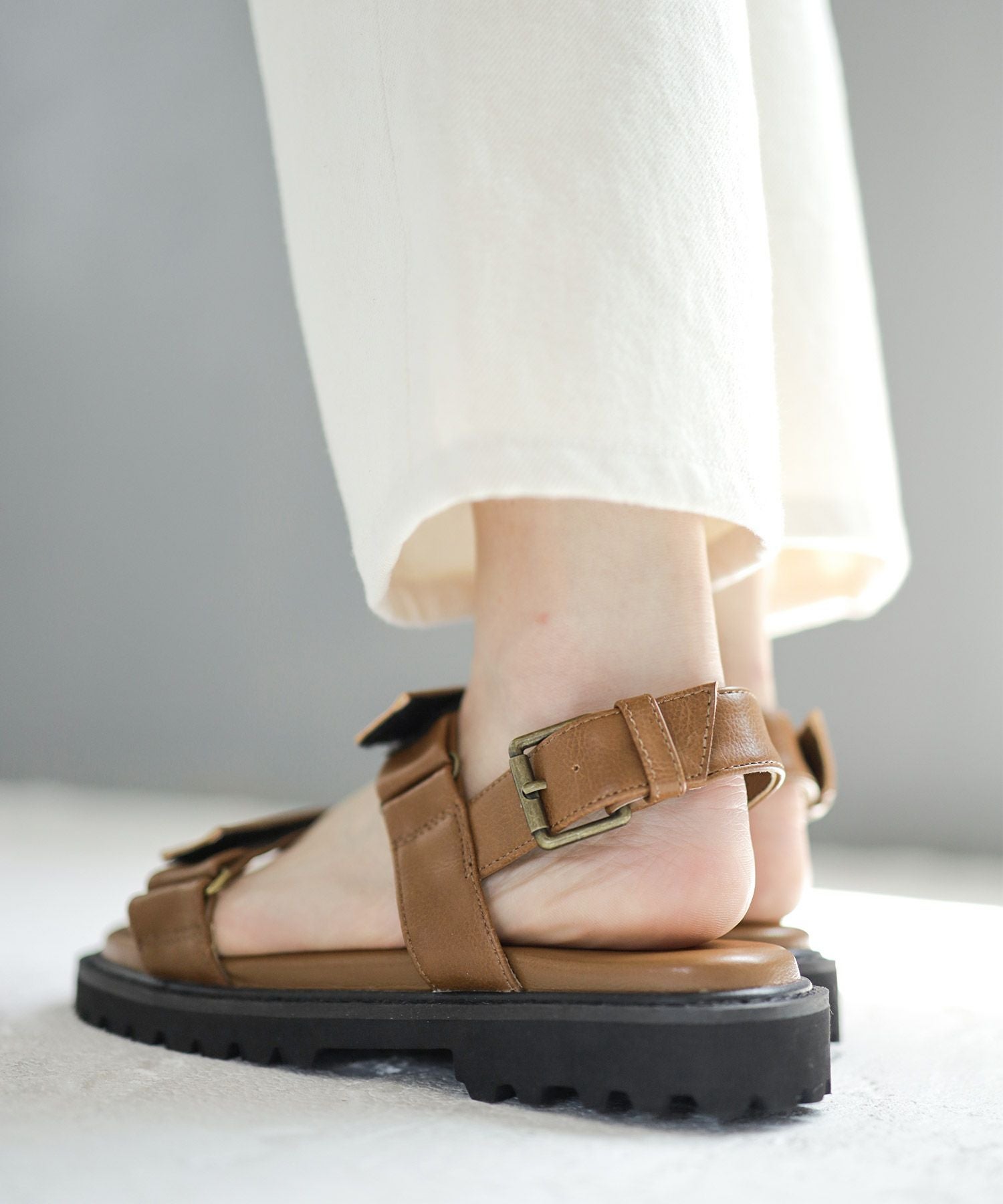 厚底タンクソールの高密度クッションインソールダブルストラップサンダル▲返品交換不可