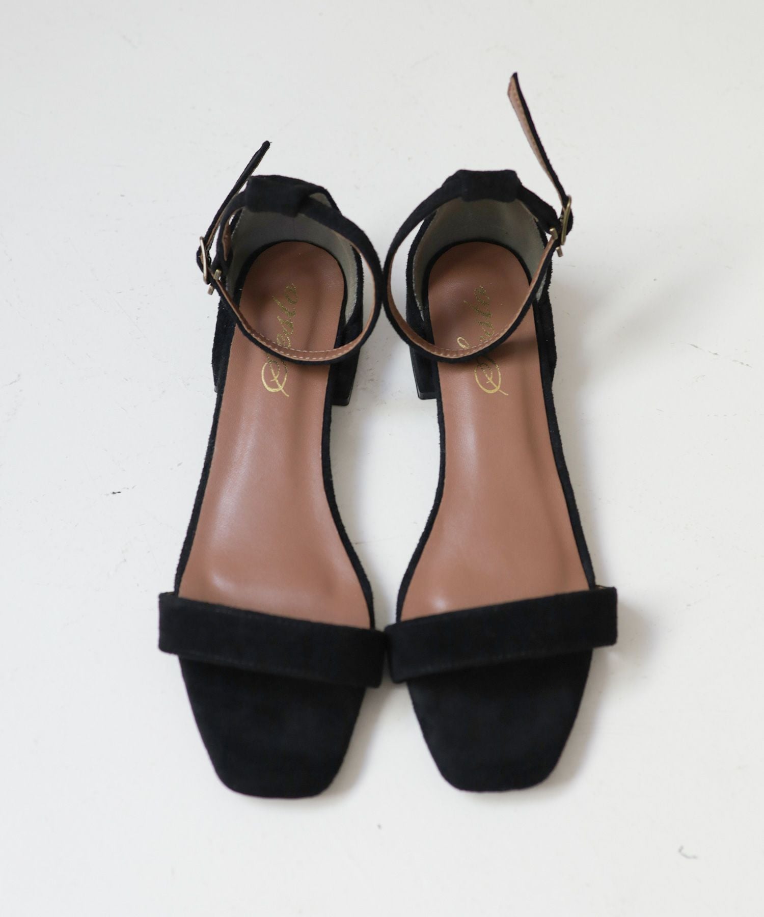 オーバーヒールアンクルストラップバーサンダル | SESTO(セスト