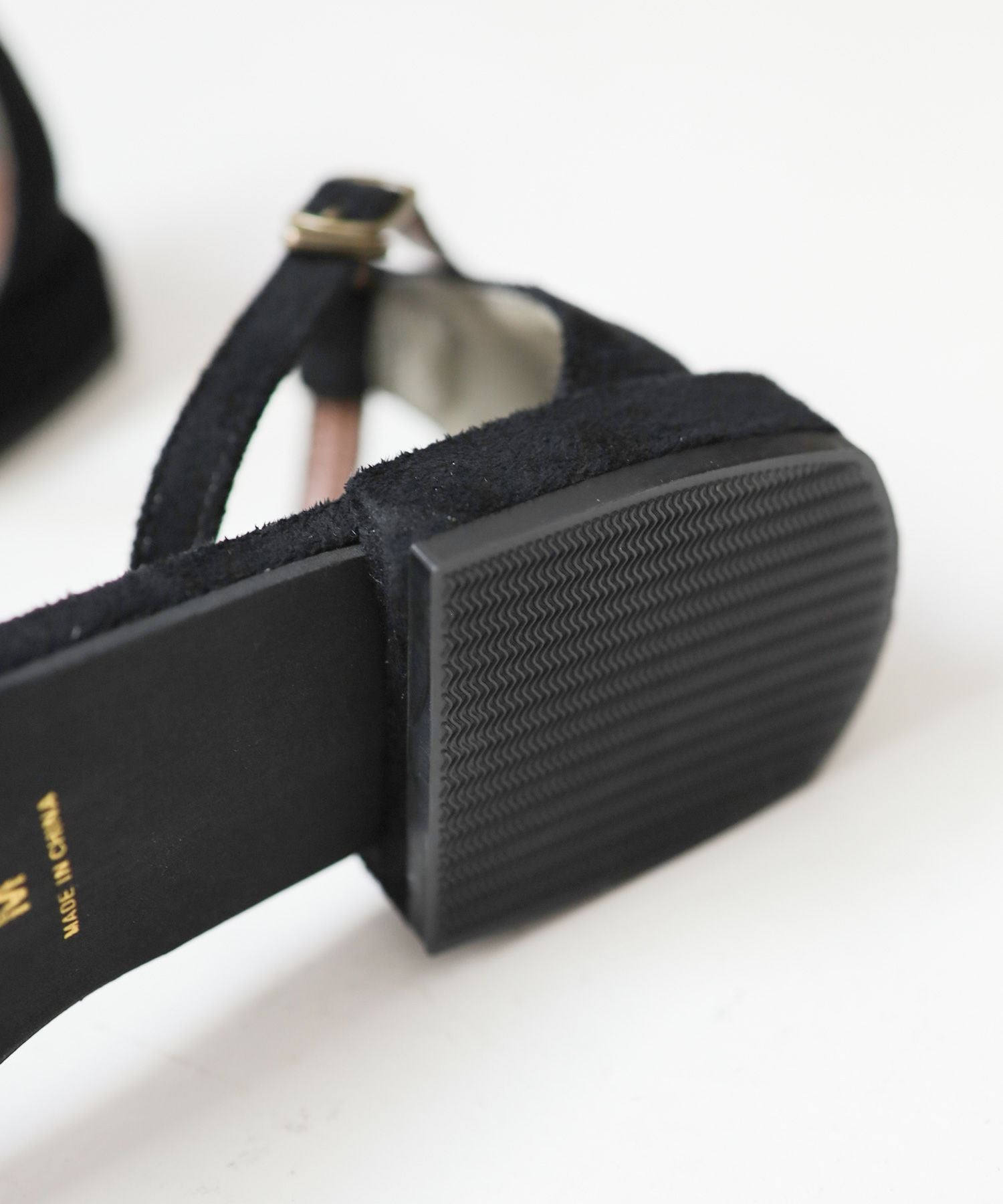 オーバーヒールアンクルストラップバーサンダル