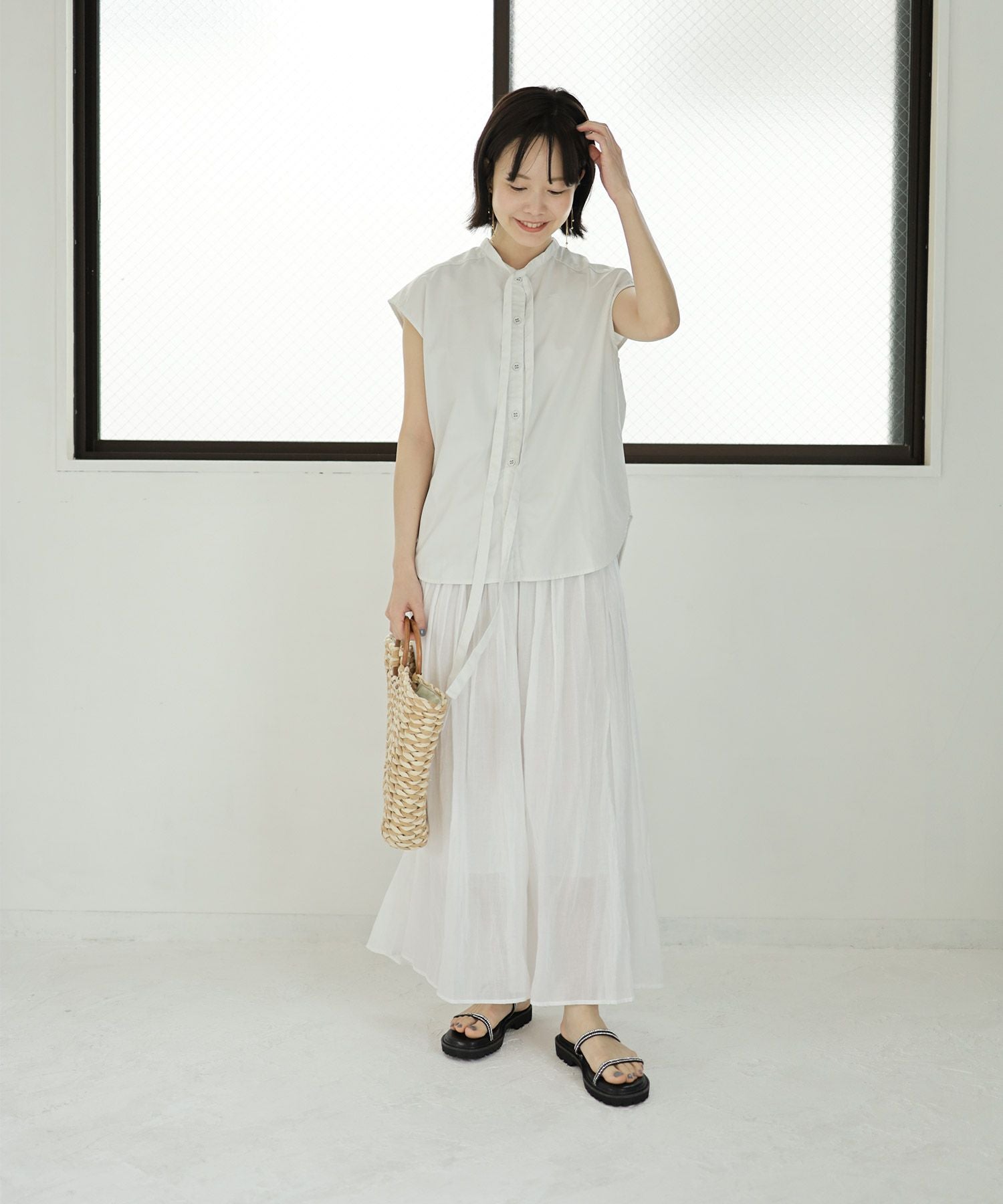 ビジューストラップのトラックソール厚底サンダル▲返品交換不可