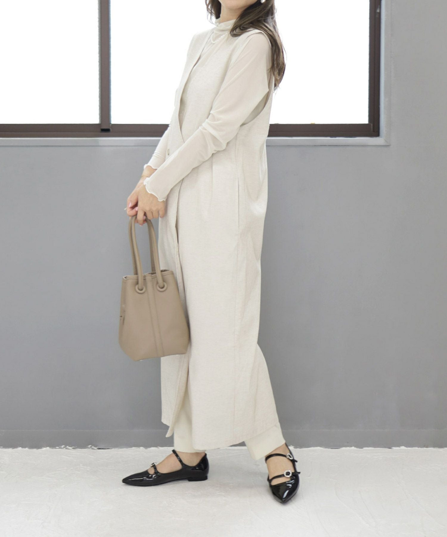 ビジューバックルダブルストラップポインテッドトゥフラットパンプス