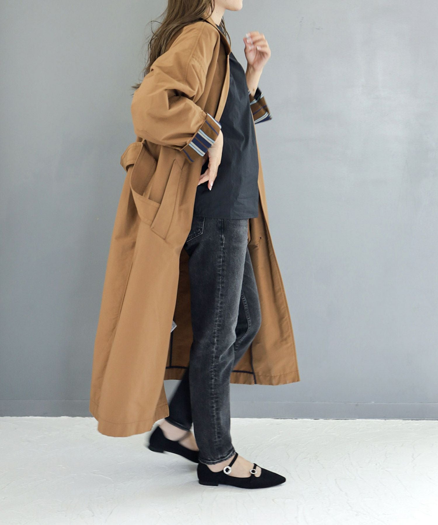 ビジューバックルダブルストラップポインテッドトゥフラットパンプス