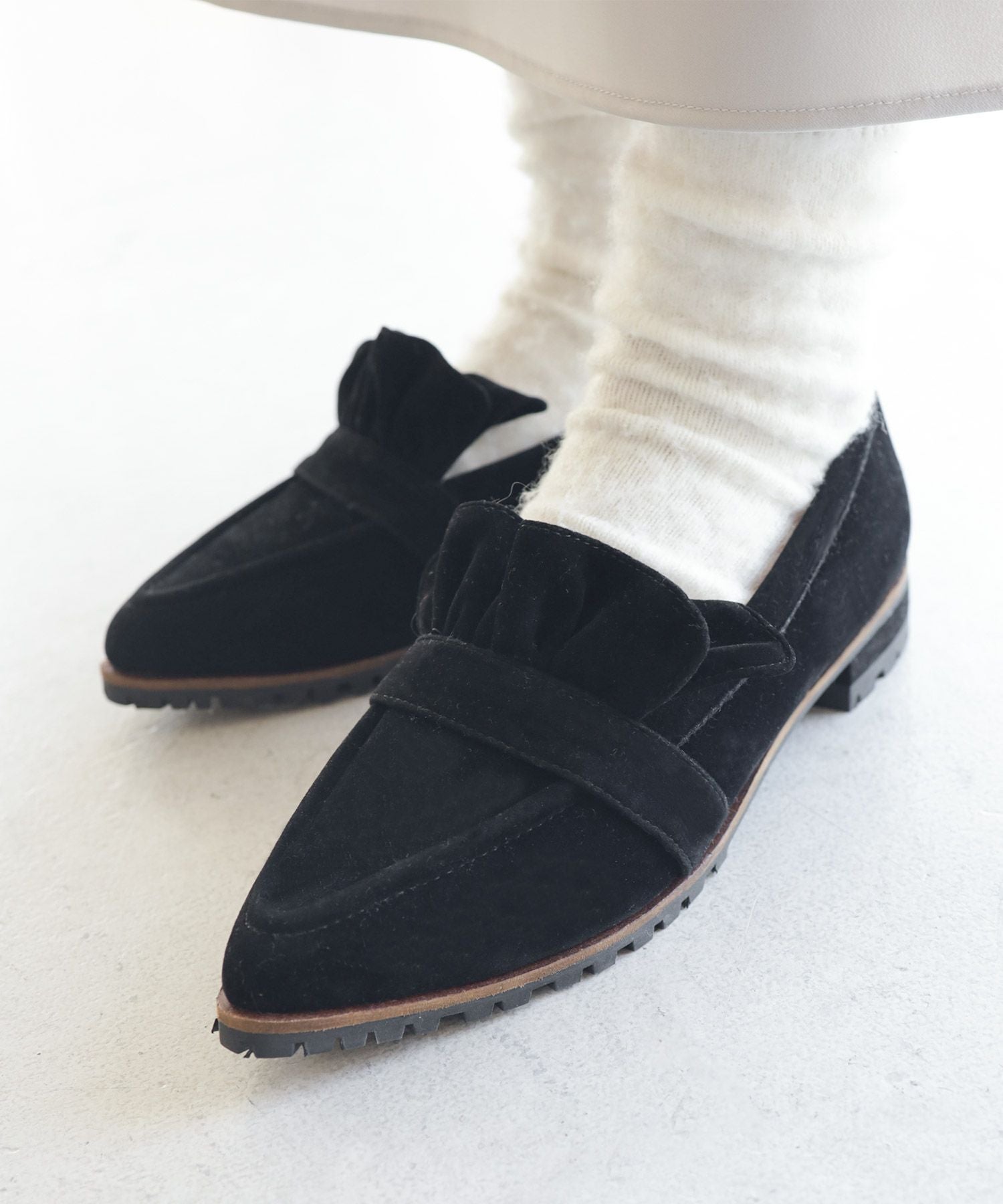 ラッフルデザインポインテッドトゥ厚底ローファーパンプス▲返品不可