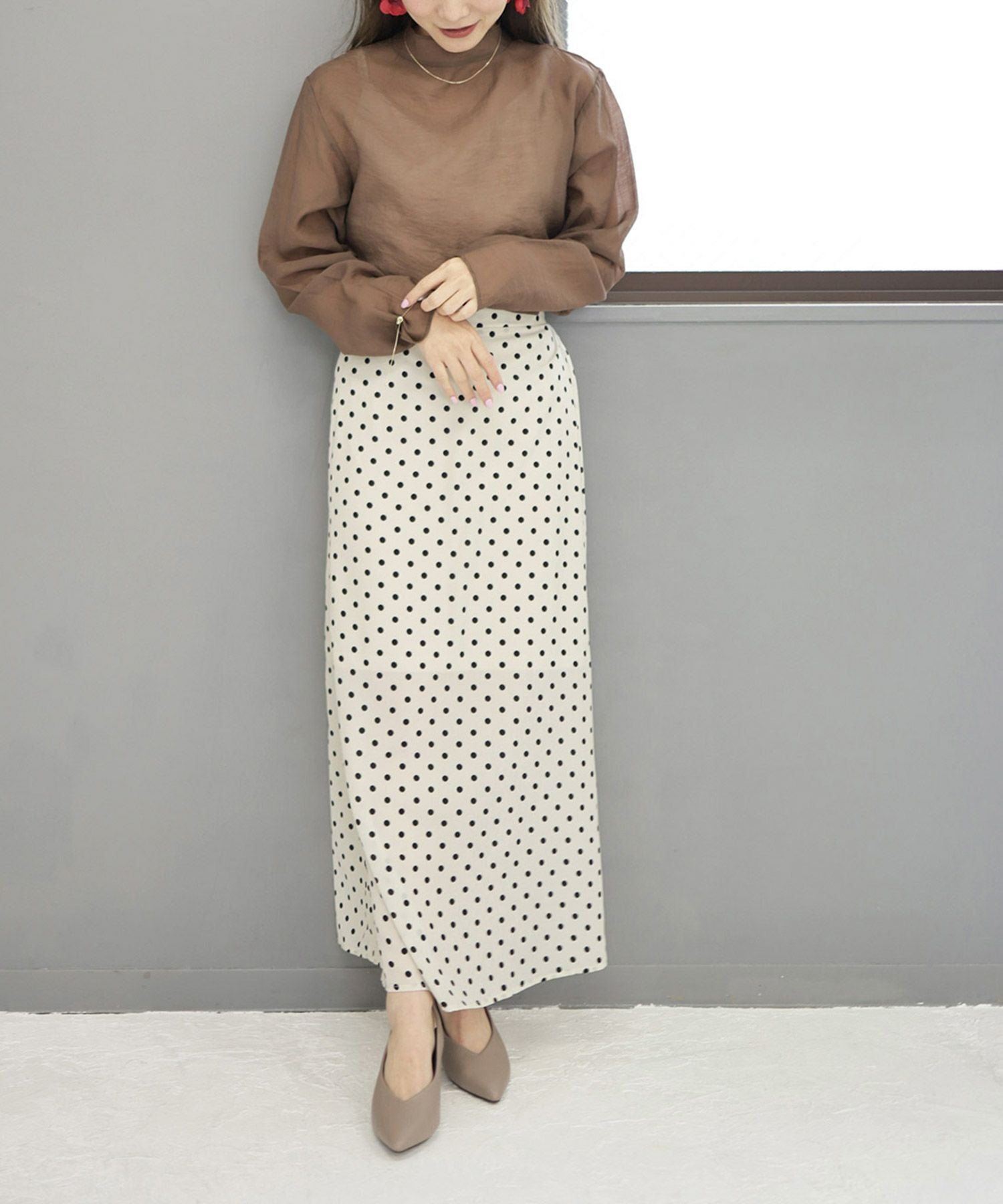 削れないかかとゴム&高機能クッションの美脚ローヒールパンプス