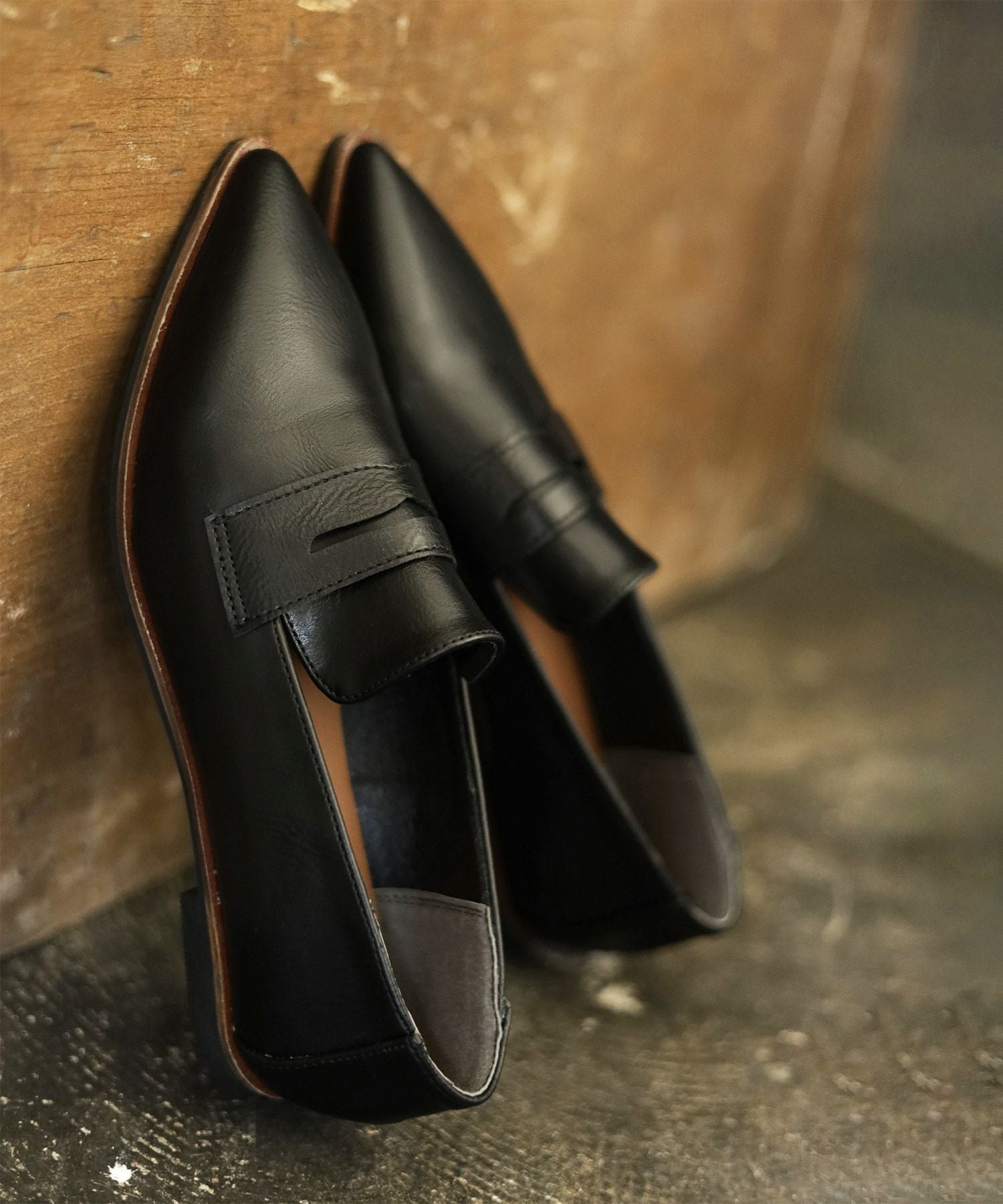 ポインテッドトゥコインローファーパンプス△返品交換不可 | SESTO