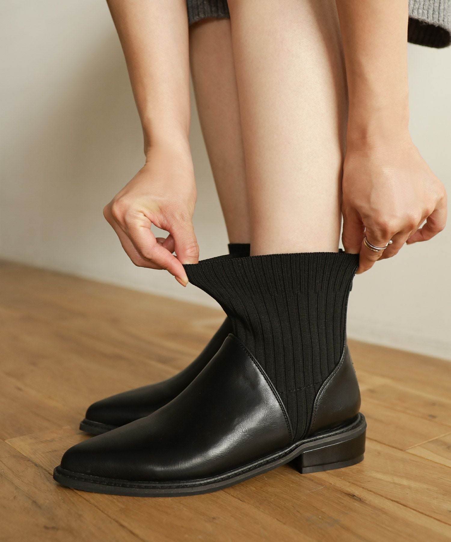 ニットコンビローヒールショートブーツ