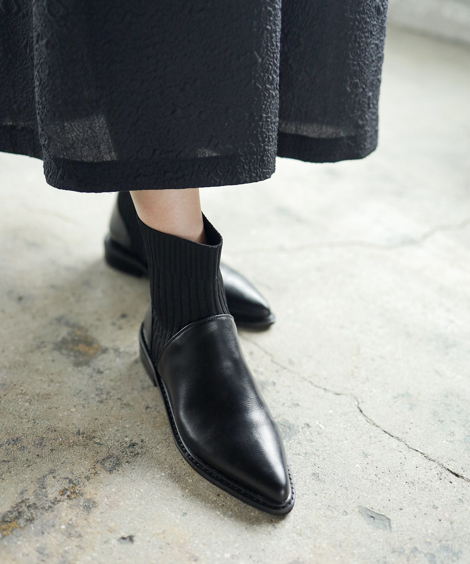 ニットコンビローヒールショートブーツ