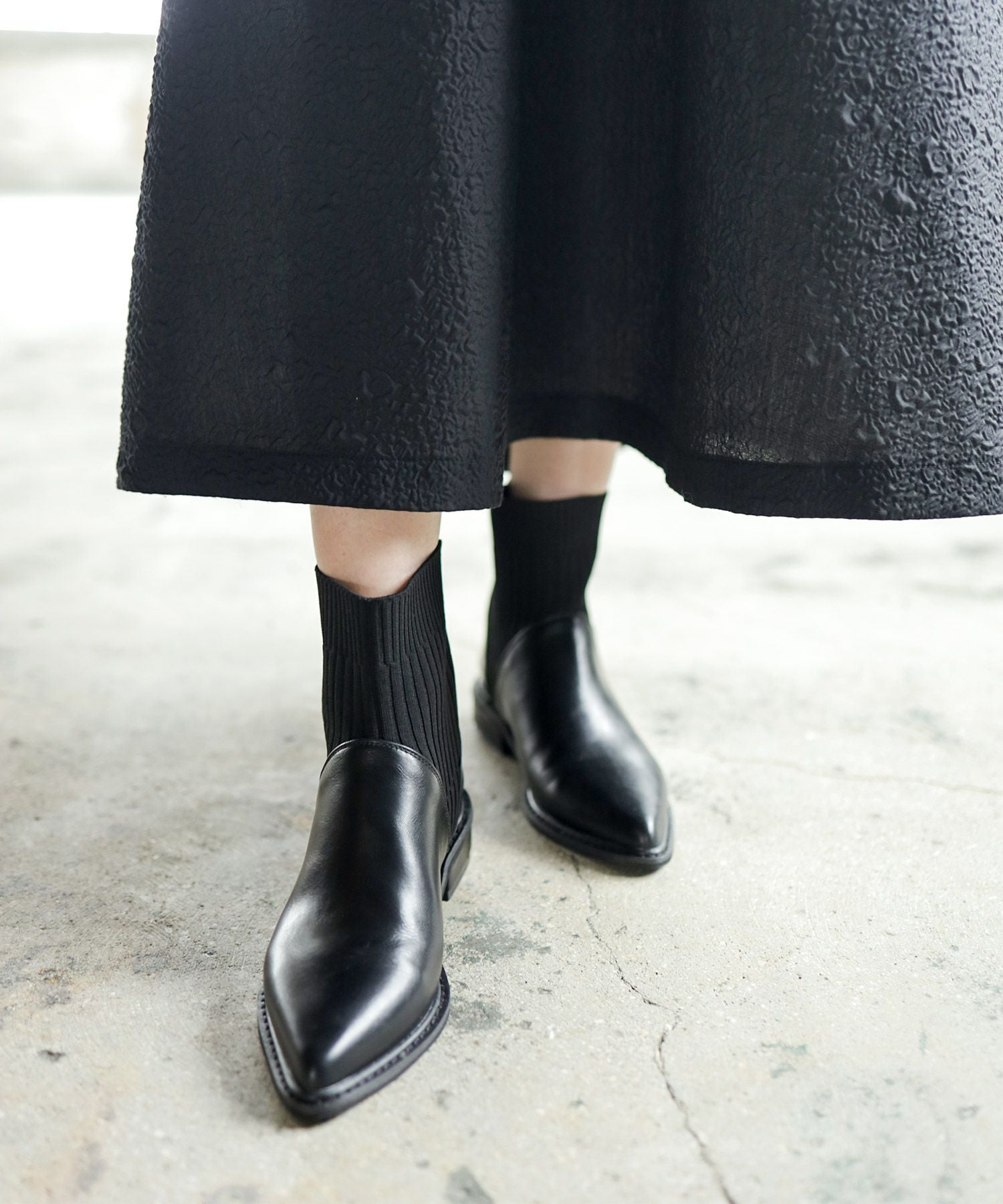 ニットコンビローヒールショートブーツ