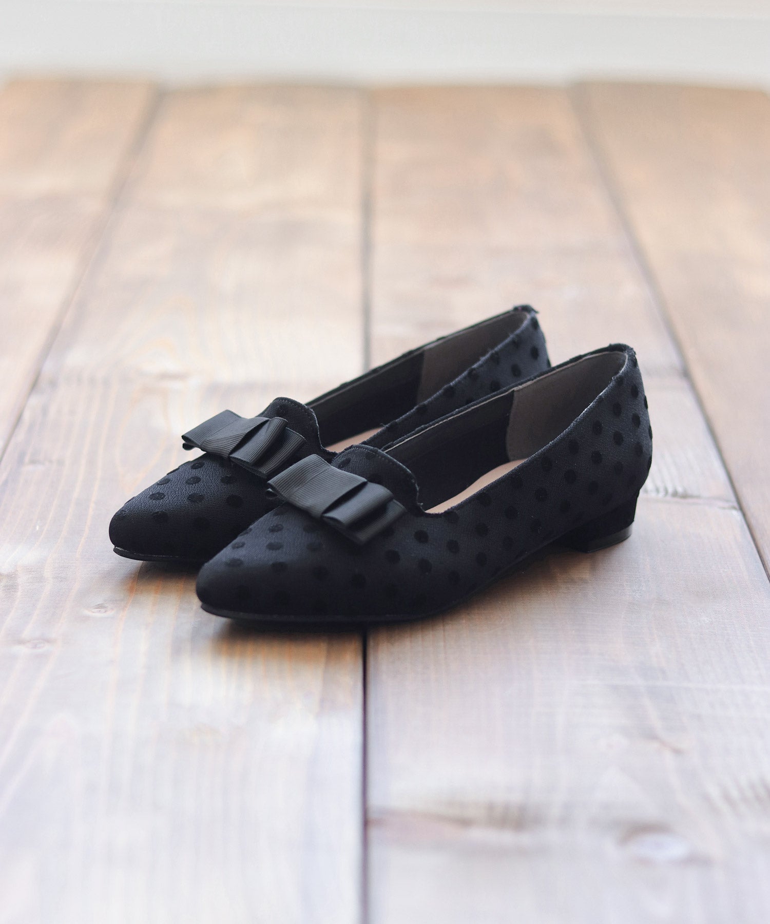 ポインテッドトゥローヒールリボンローファーパンプス 一部4月上旬入荷予定