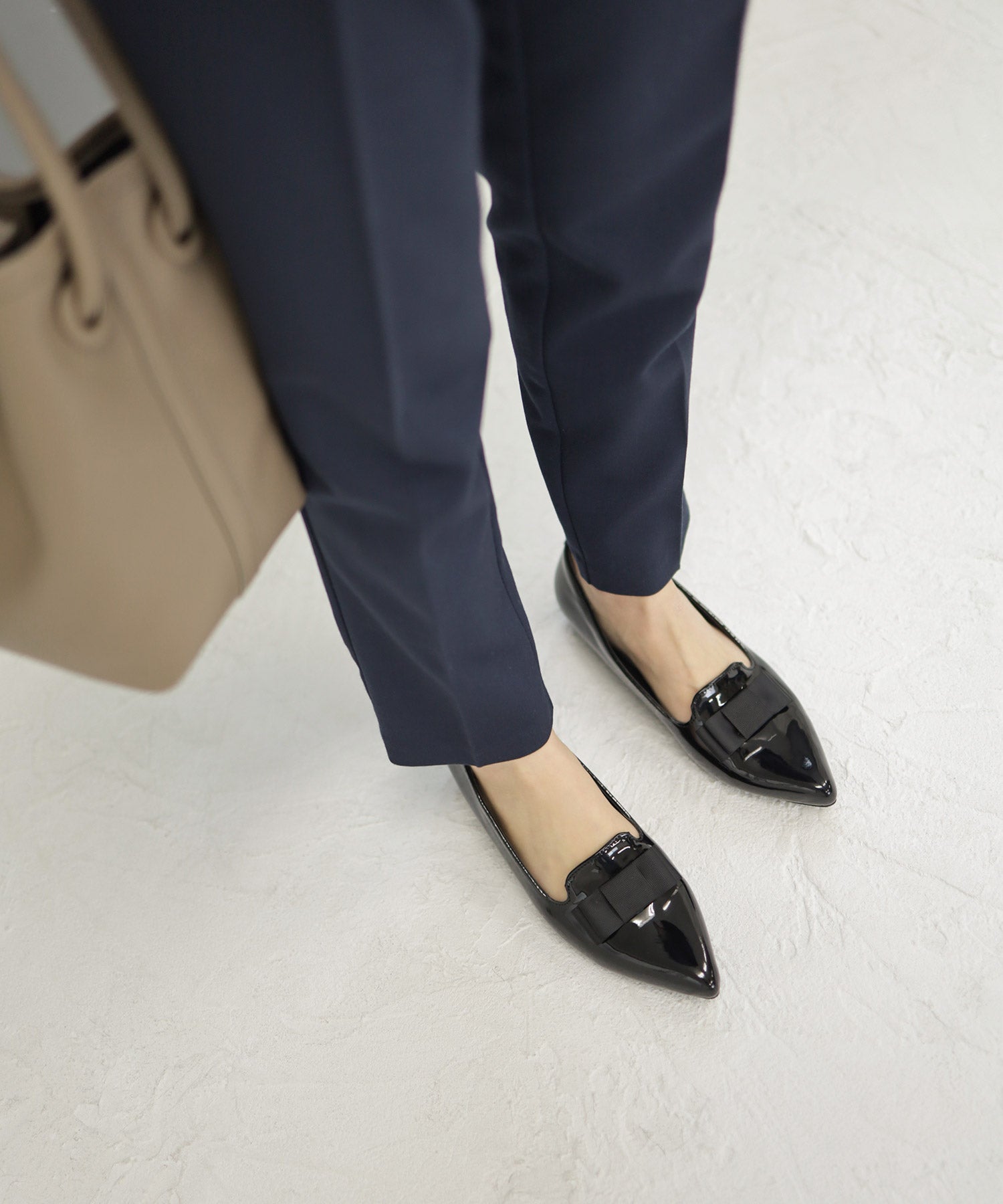 ポインテッドトゥローヒールリボンローファーパンプス 一部4月上旬入荷予定