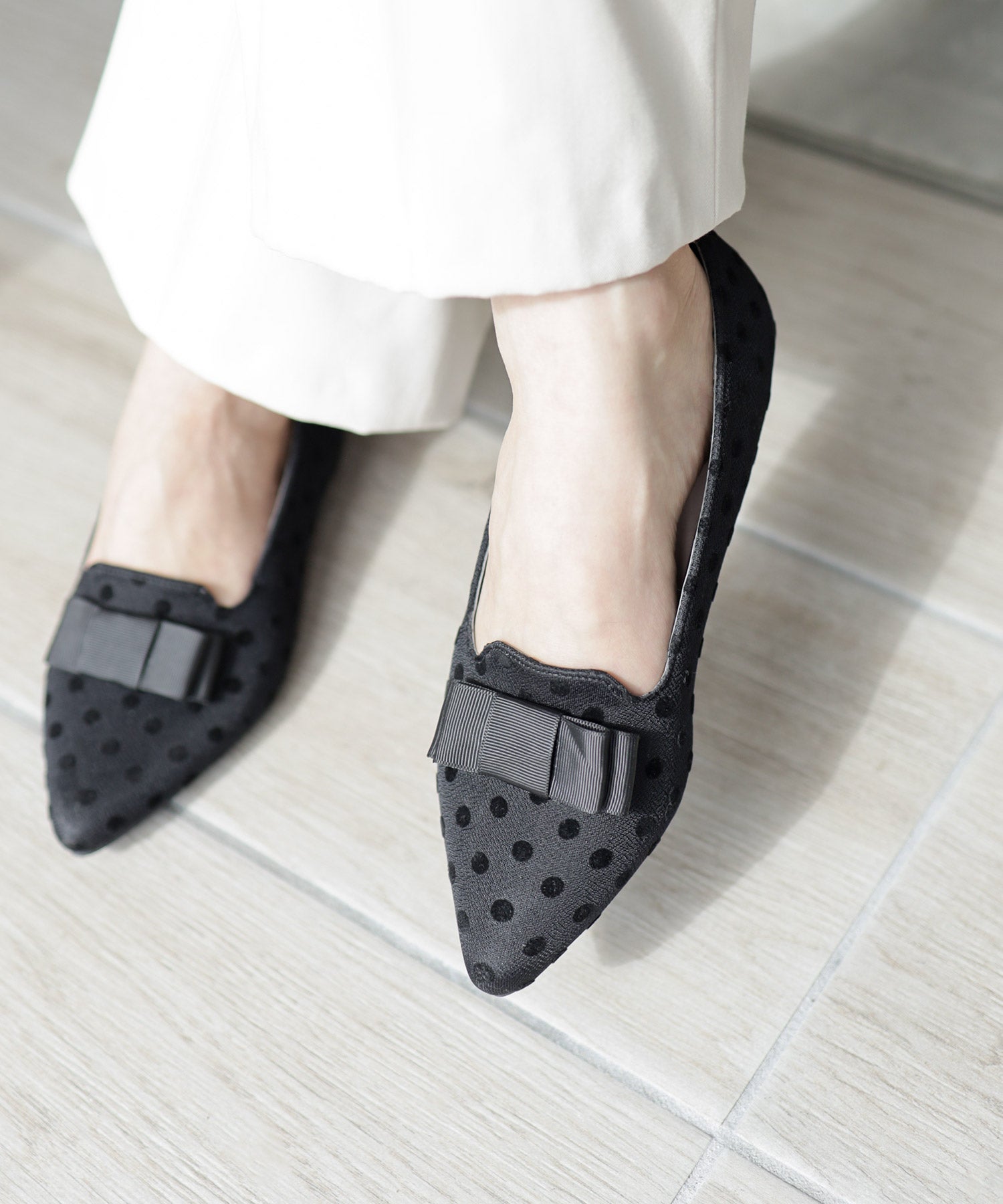 ポインテッドトゥローヒールリボンローファーパンプス 一部4月上旬入荷予定