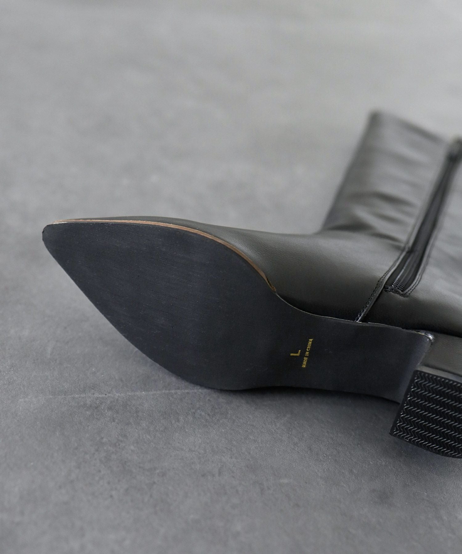 ポインテッドトゥストレートロングブーツ