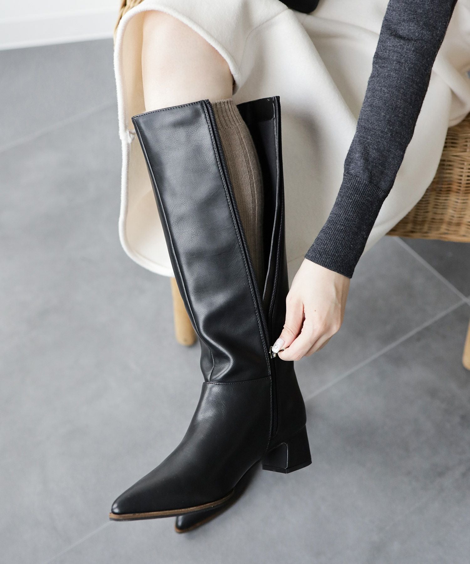 ポインテッドトゥストレートロングブーツ | SESTO(セスト)|レディース