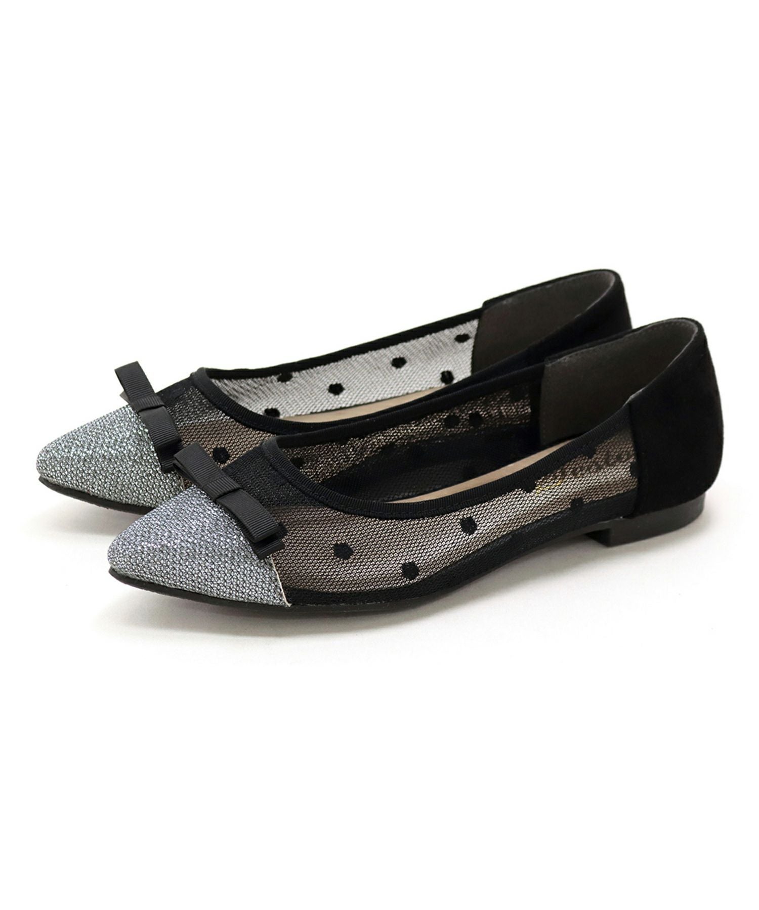 シースルードットのポイテッドトゥフラットパンプス