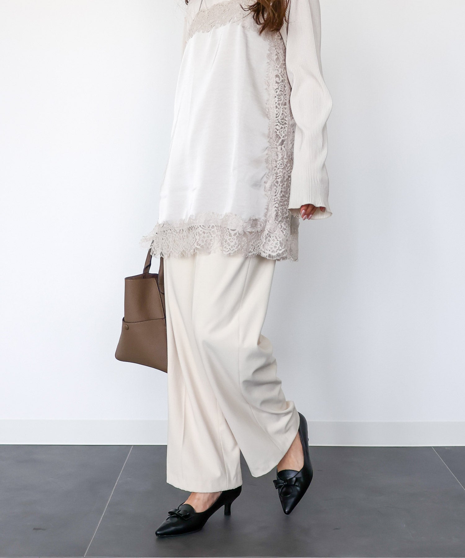 リボン付きキトゥンヒールクラシカルパンプス 一部5月中旬入荷予定