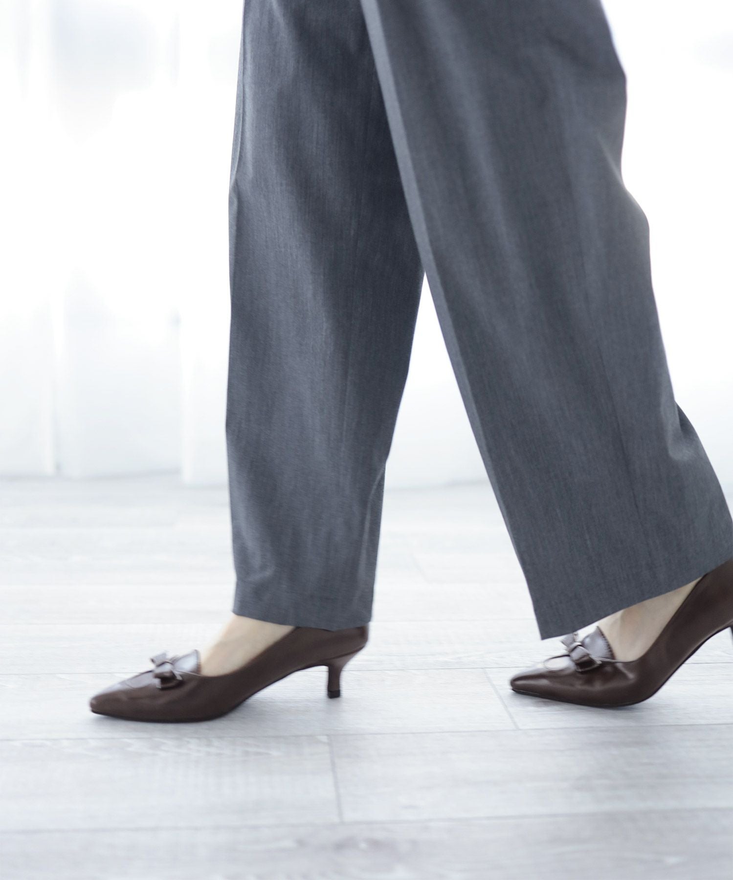 リボン付きキトゥンヒールクラシカルパンプス | SESTO(セスト