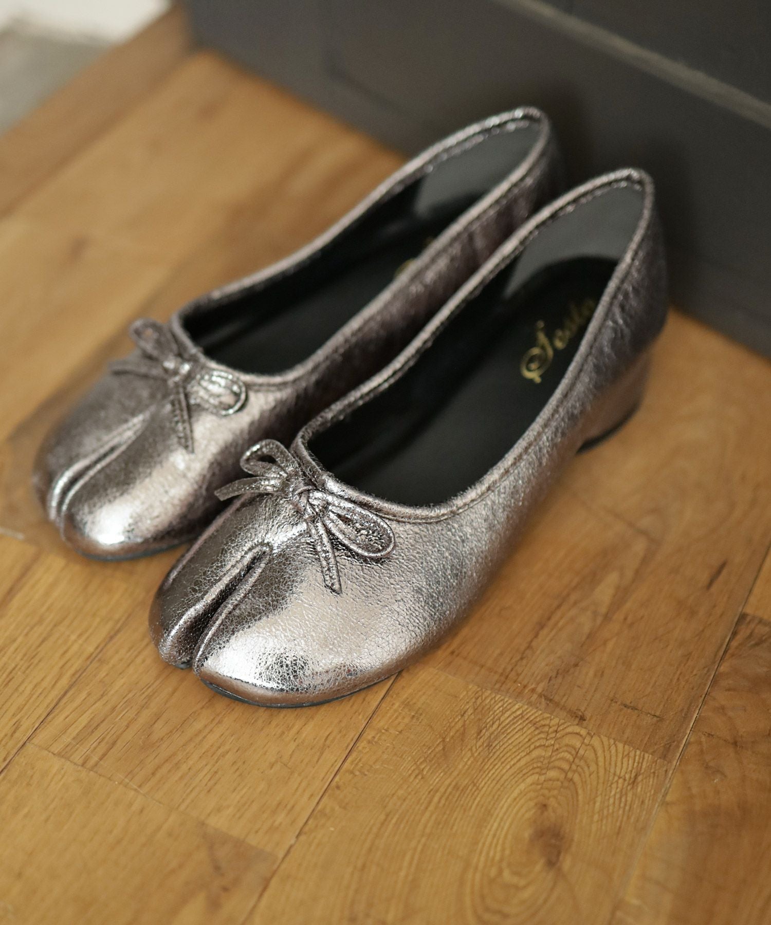 ローヒールタビパンプス▲返品不可