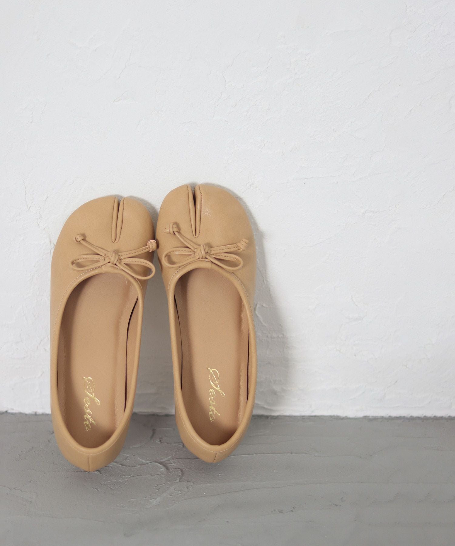 ローヒールタビパンプス▲返品不可