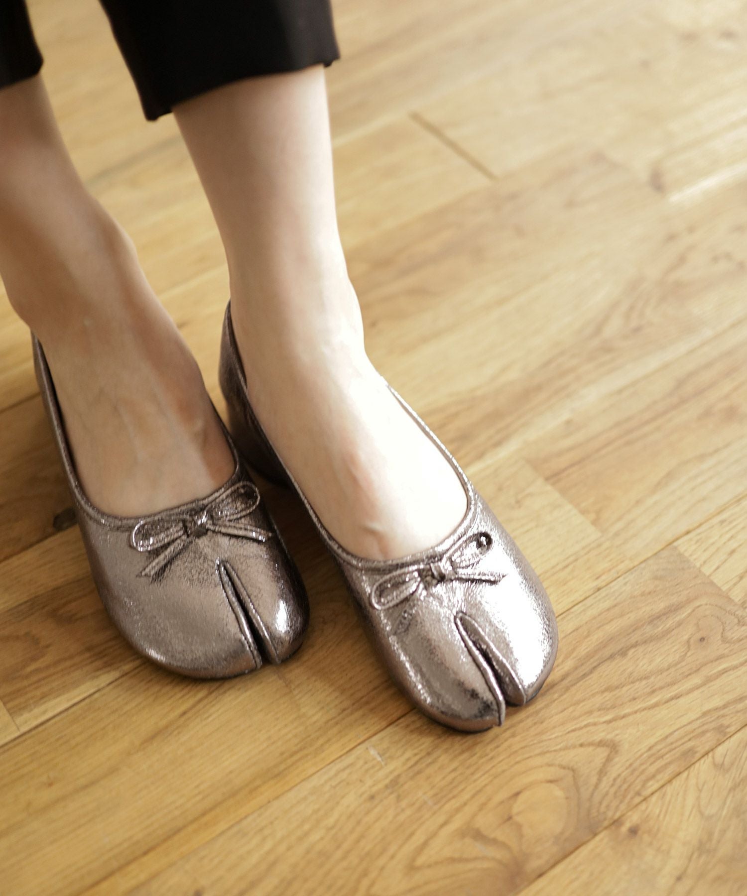 ローヒールタビパンプス▲返品不可