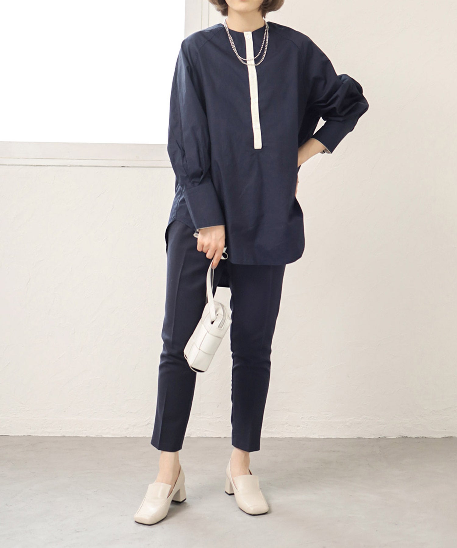 チャンキーヒールスクエアトゥローファーパンプス▲返品交換不可