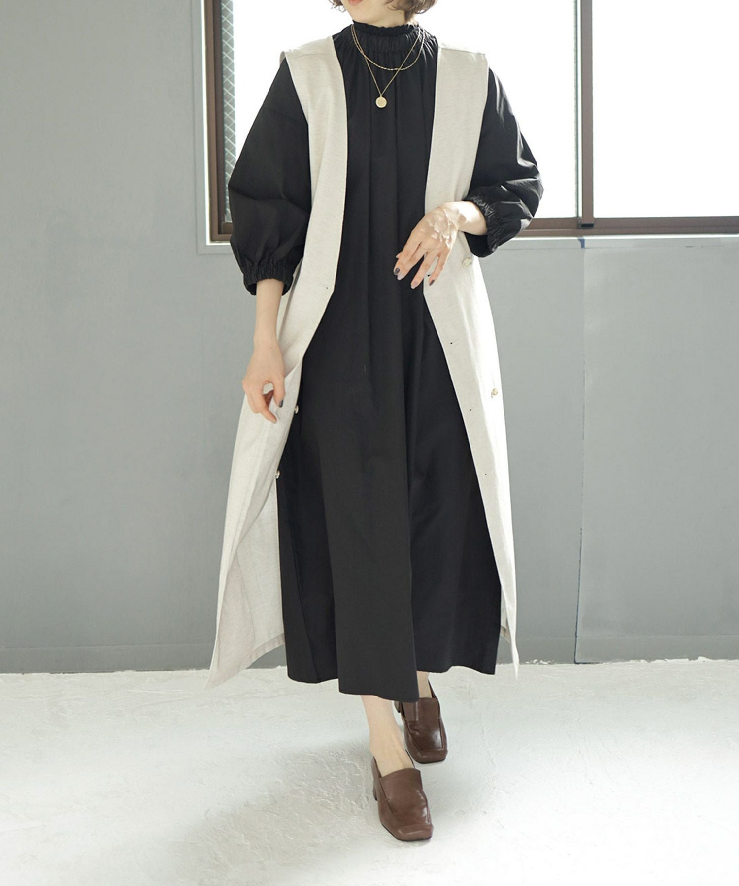 チャンキーヒールスクエアトゥローファーパンプス▲返品交換不可